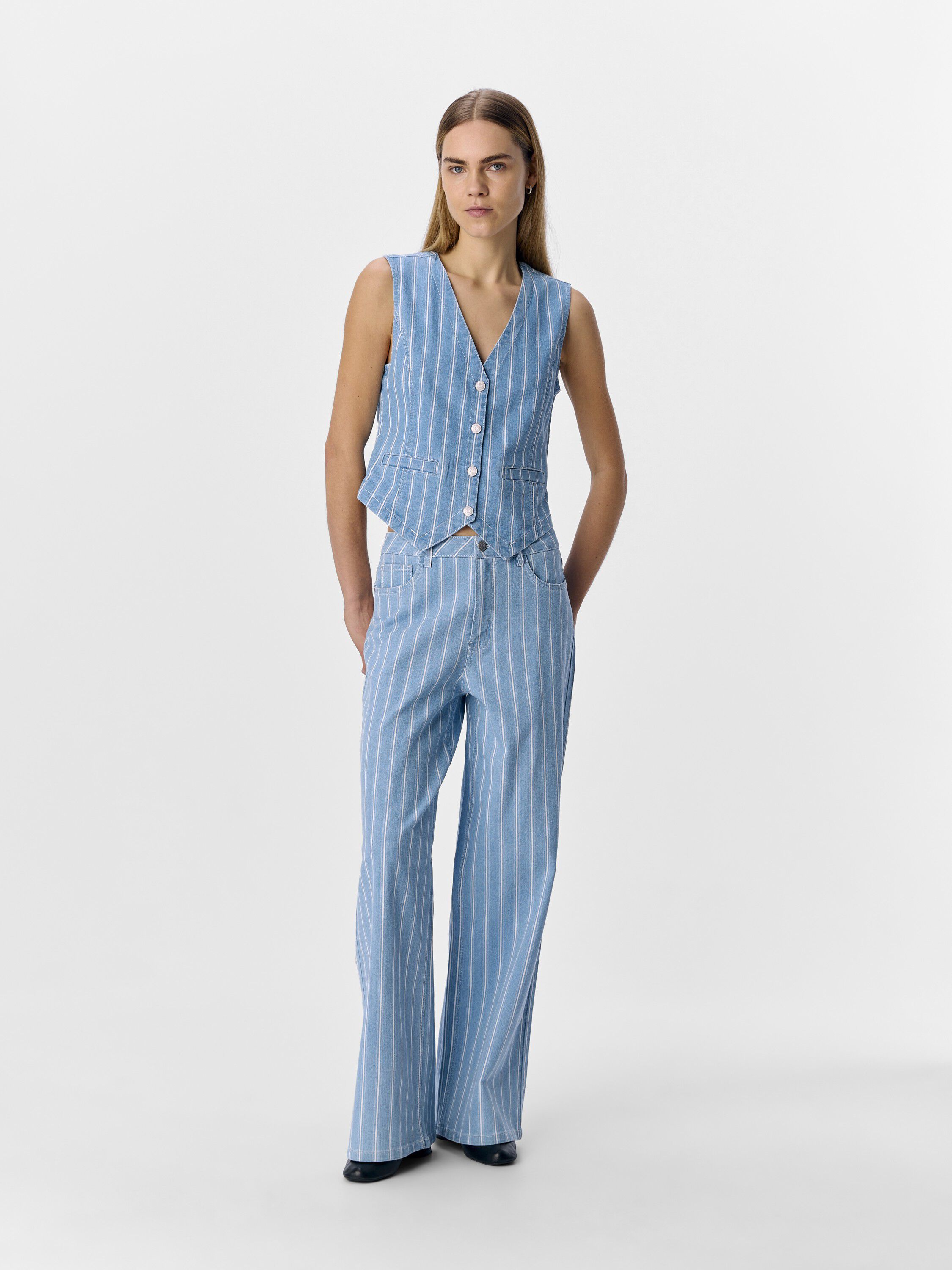 OBJMOLLIE RE WAISTCOAT 138