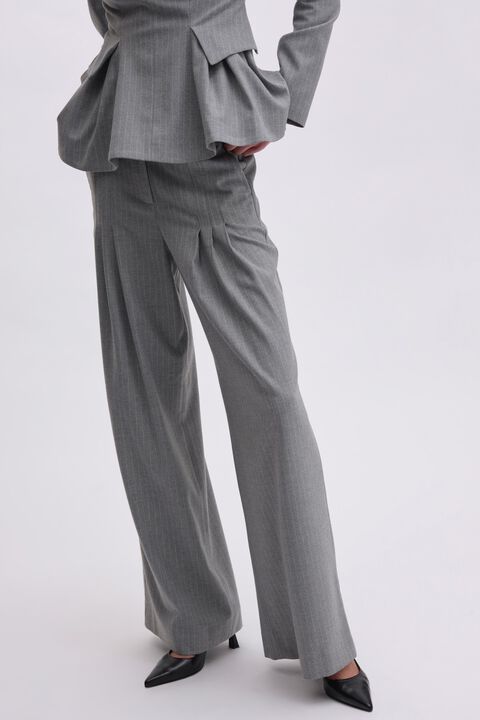 WIDE SUITING PANTS