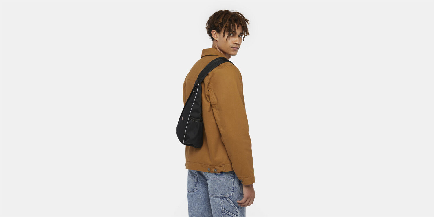 ASHVILLE SLING BAG BLACK