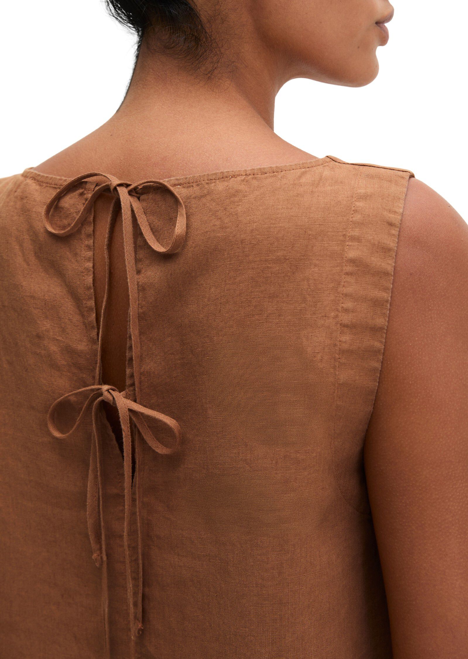 Woven Blouses Sleeveless