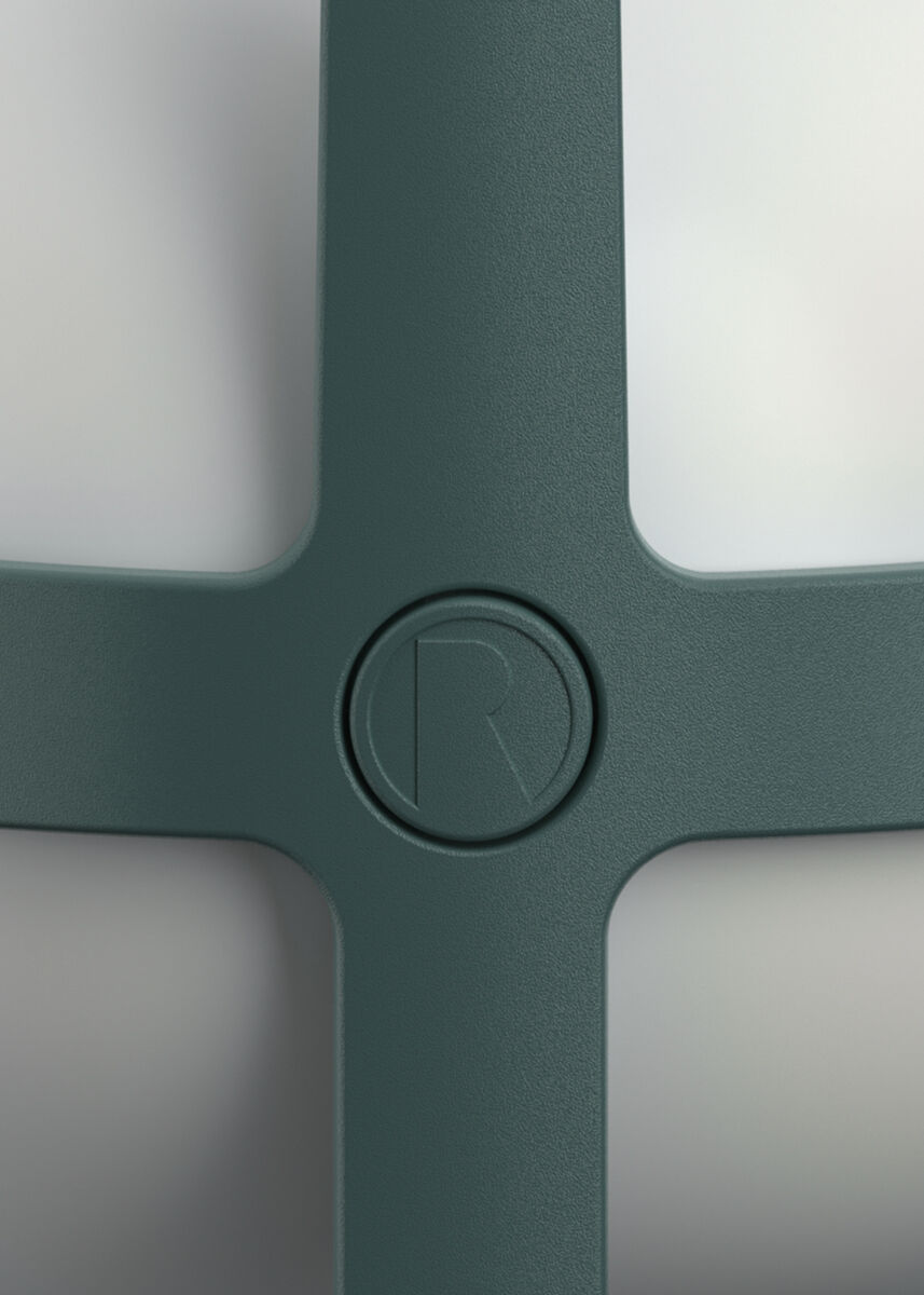 Soft Spot Solar Circular H18. 5 forest green