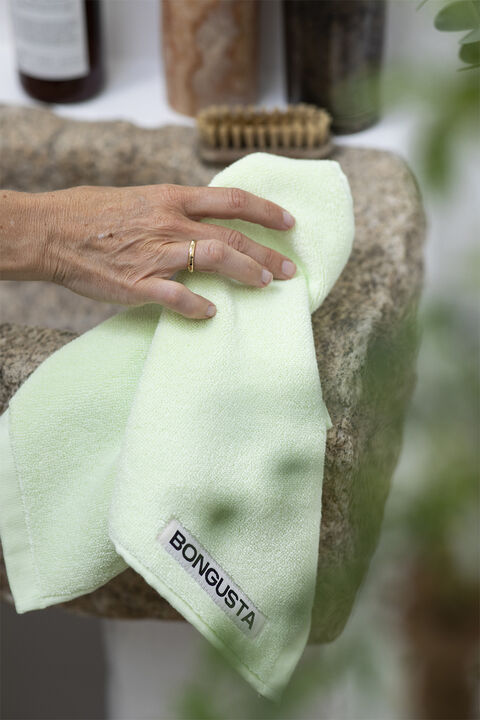 Naram Towels