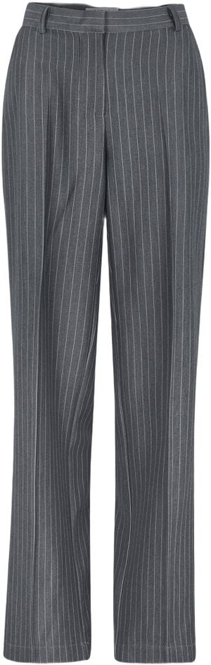 SRBriana Pant