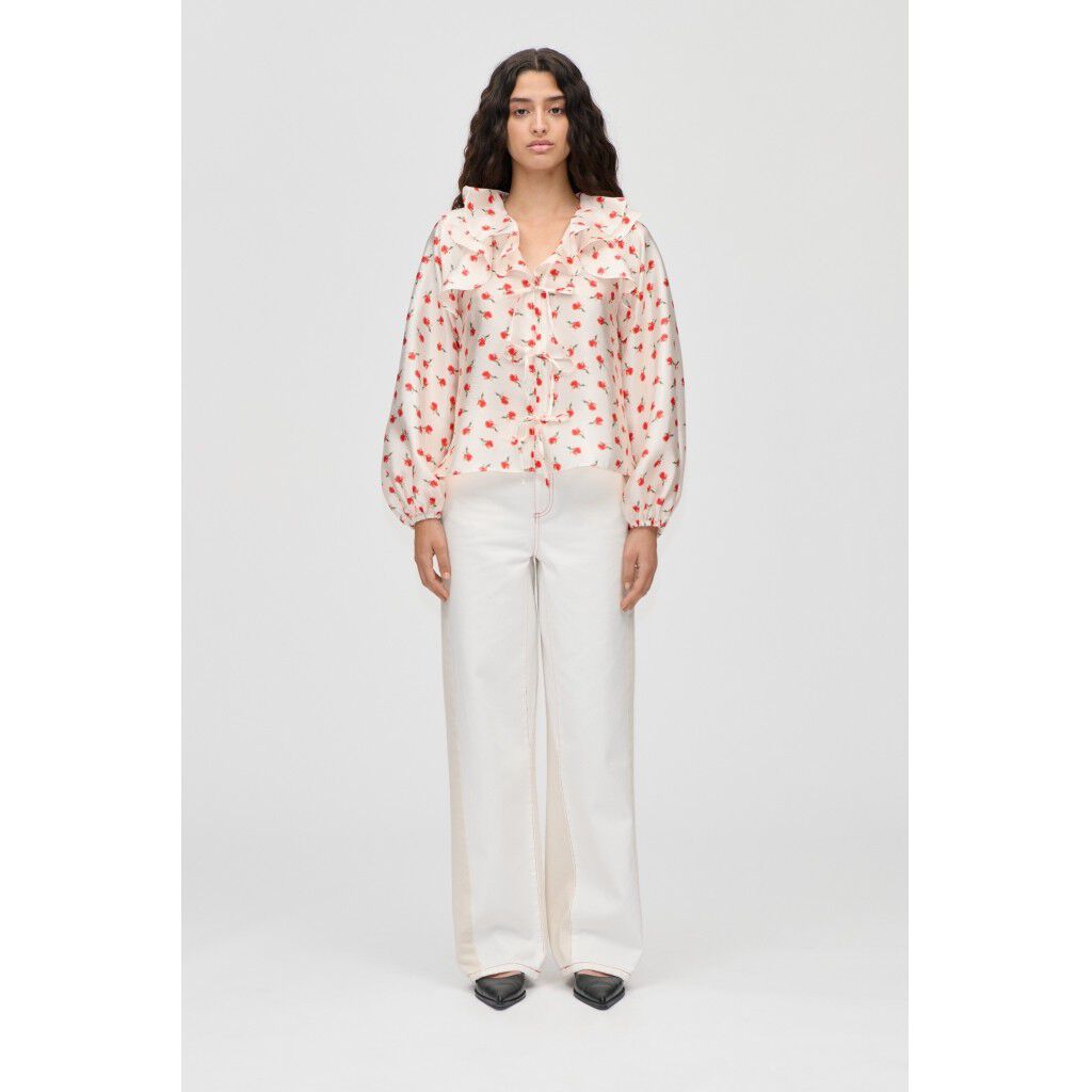 2067 Flat Textured Poly, Gathered Long Sleeve Top