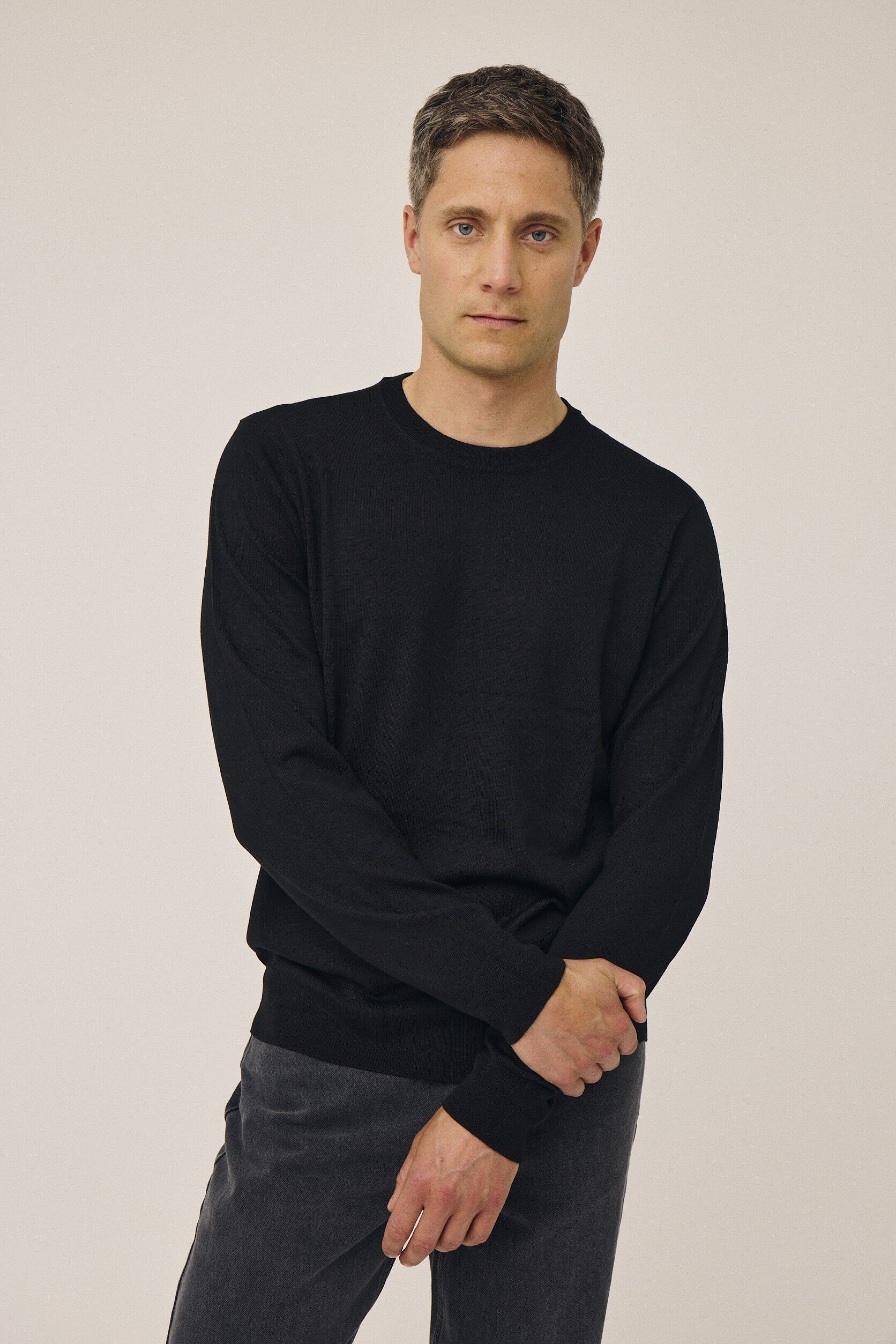 Morgan 2 - 100% RWS Merino Wool