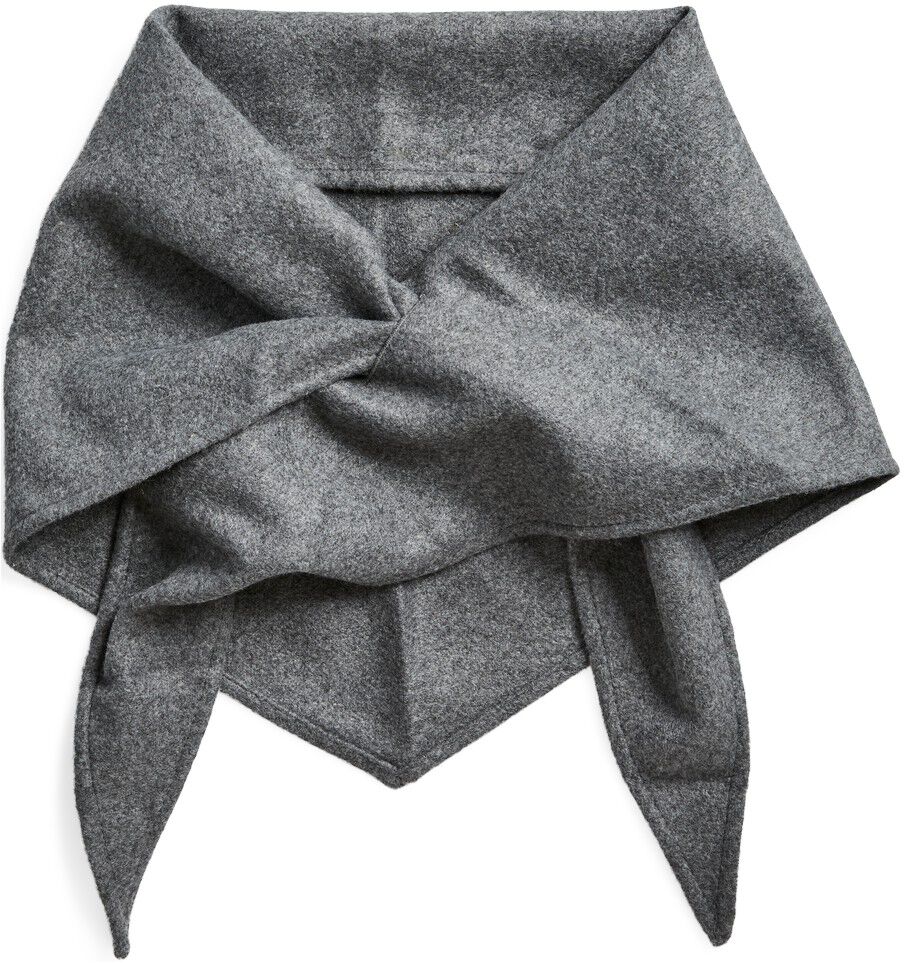 PCARY TRIANGLE SCARF BC