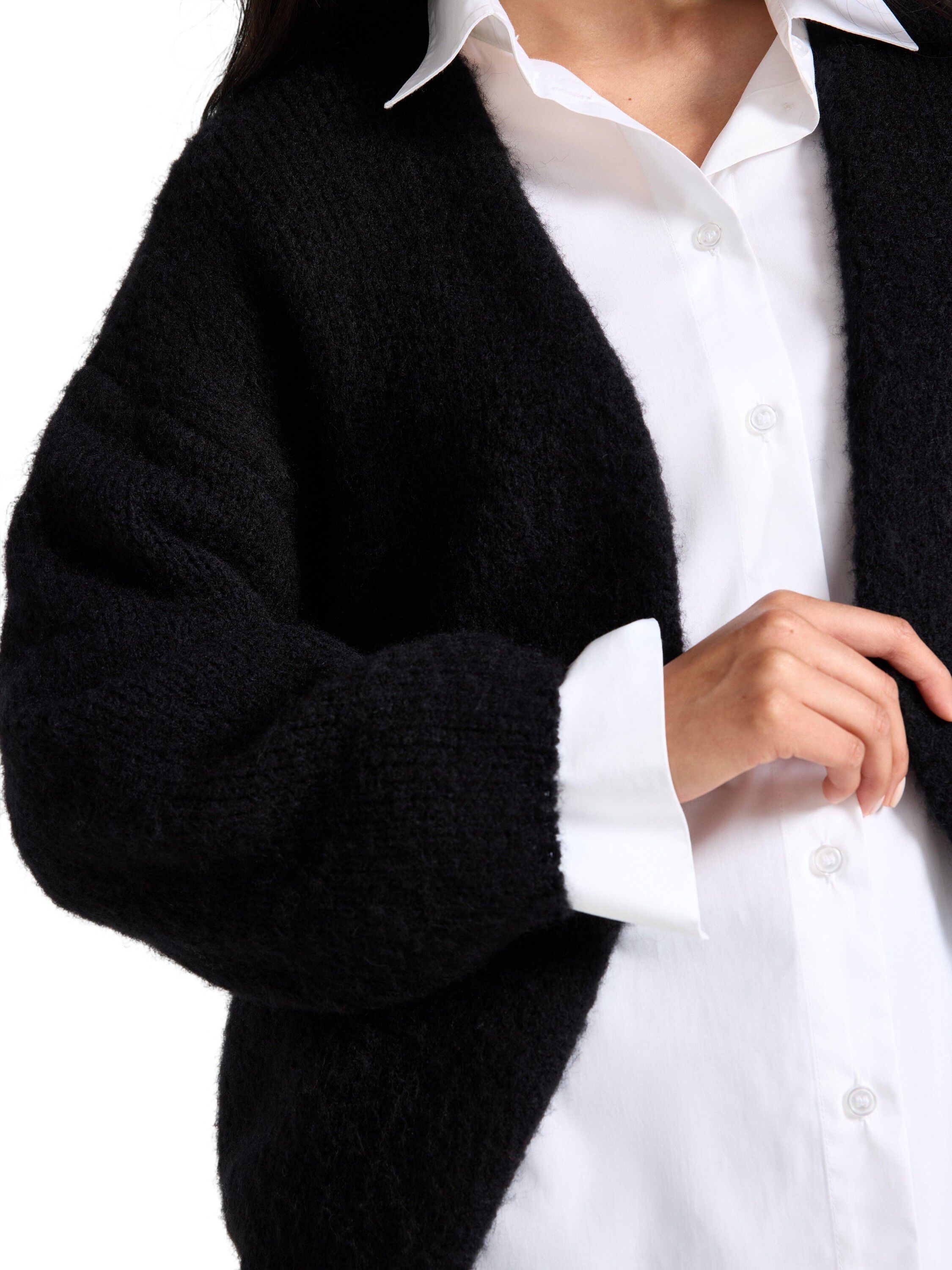 Stickad cardigan