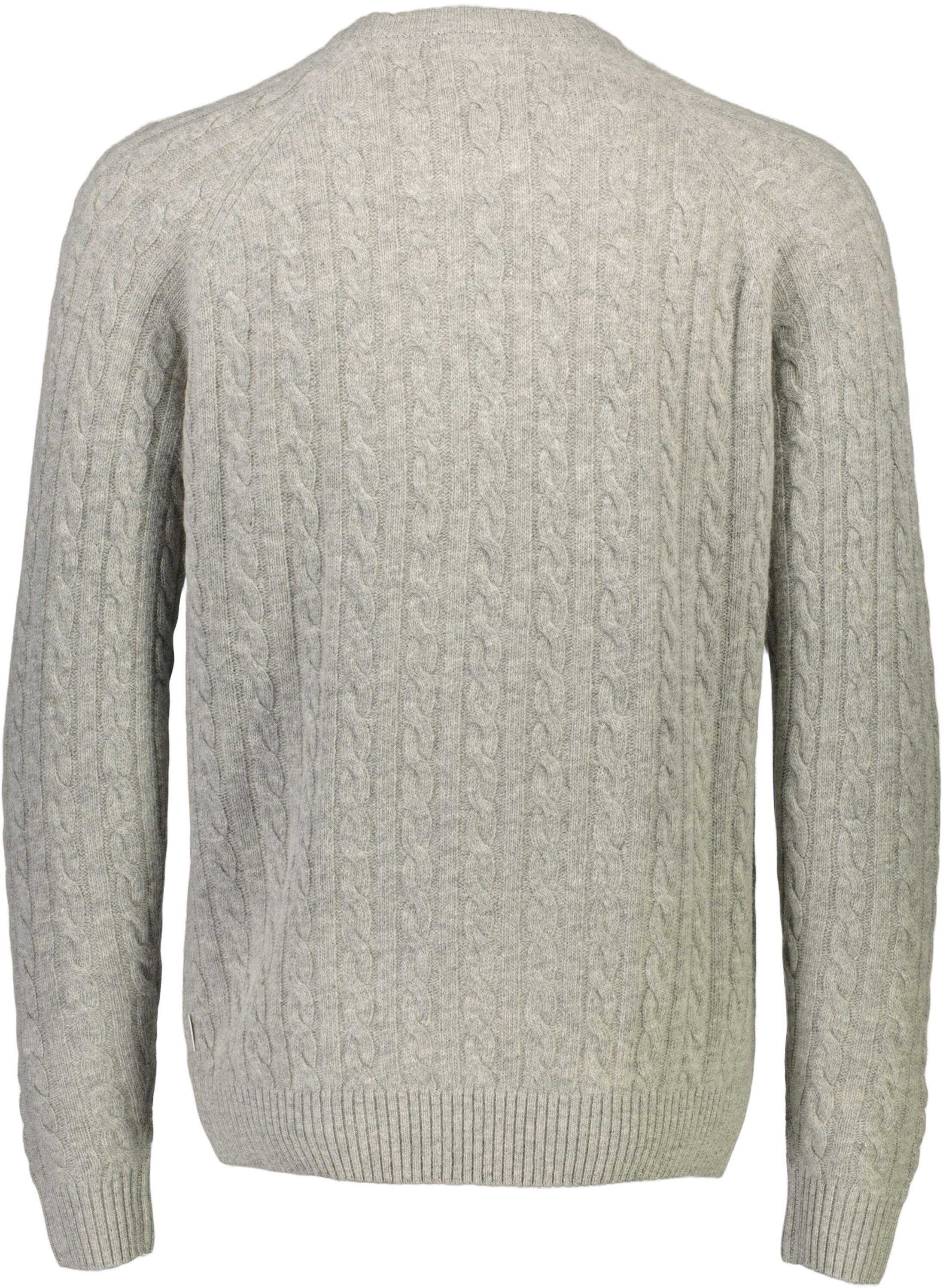 Lambswool raglan cable o-neck