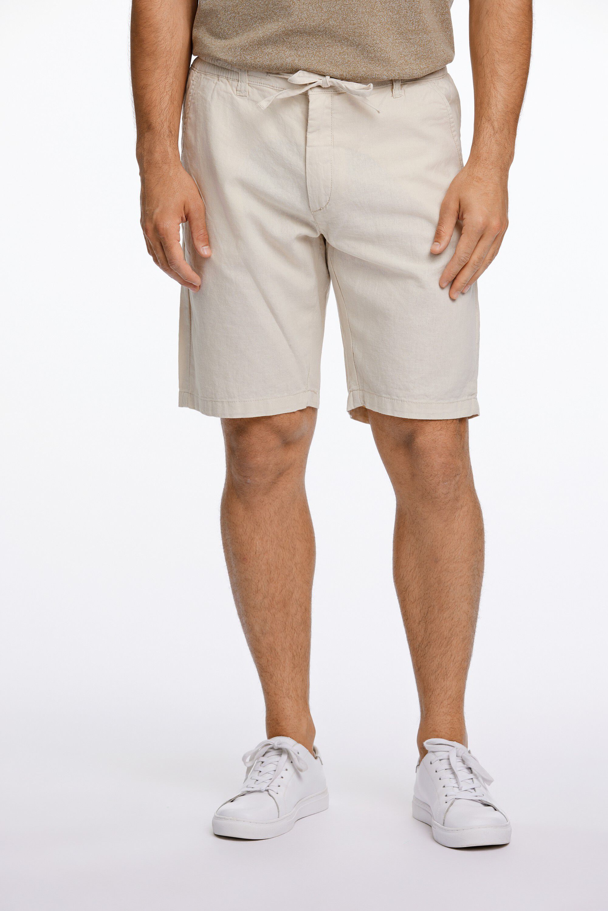 Linen shorts