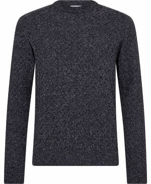 KNITWEAR