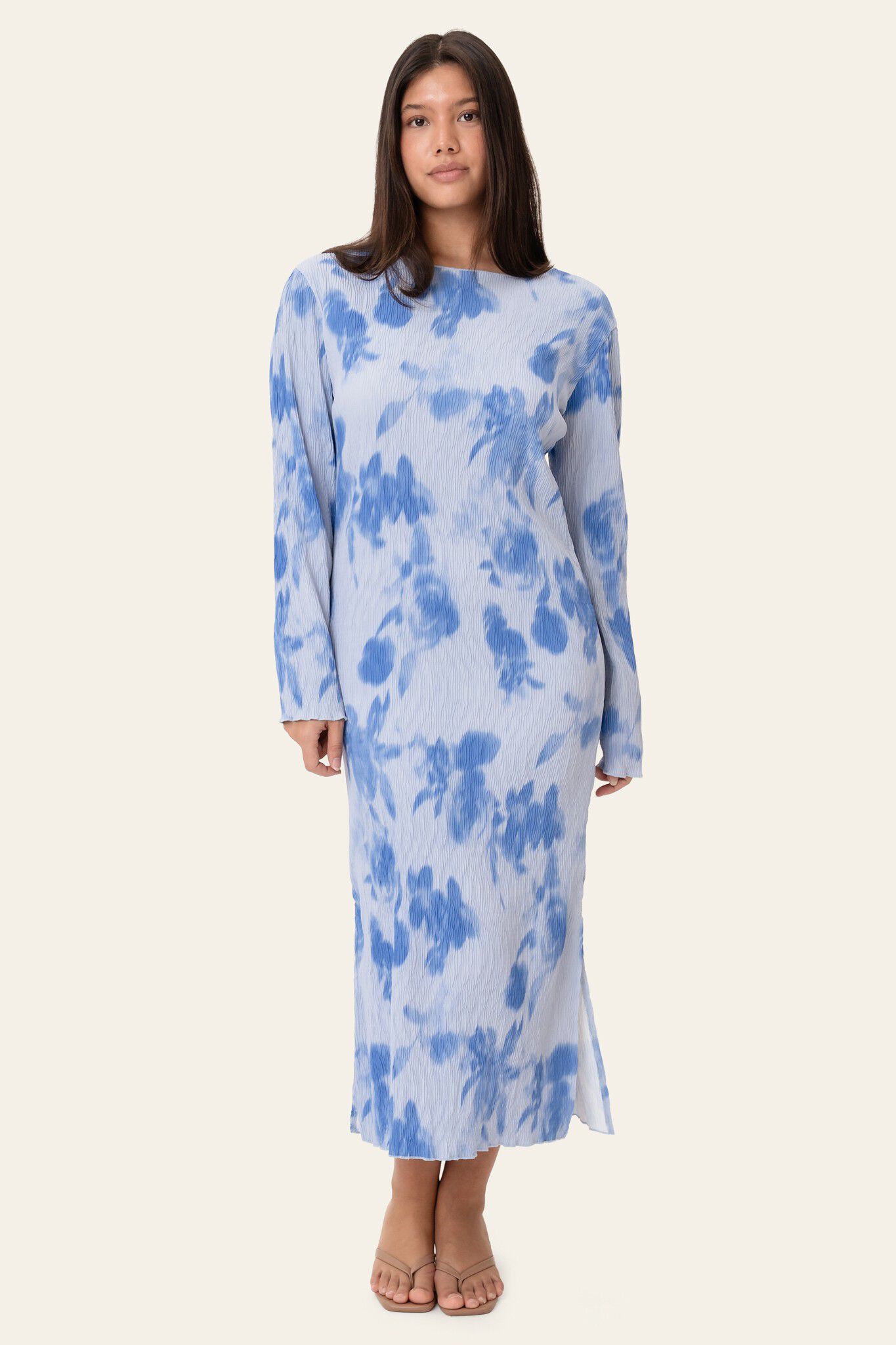 OdaIC Dress - Abstract Blue Flower