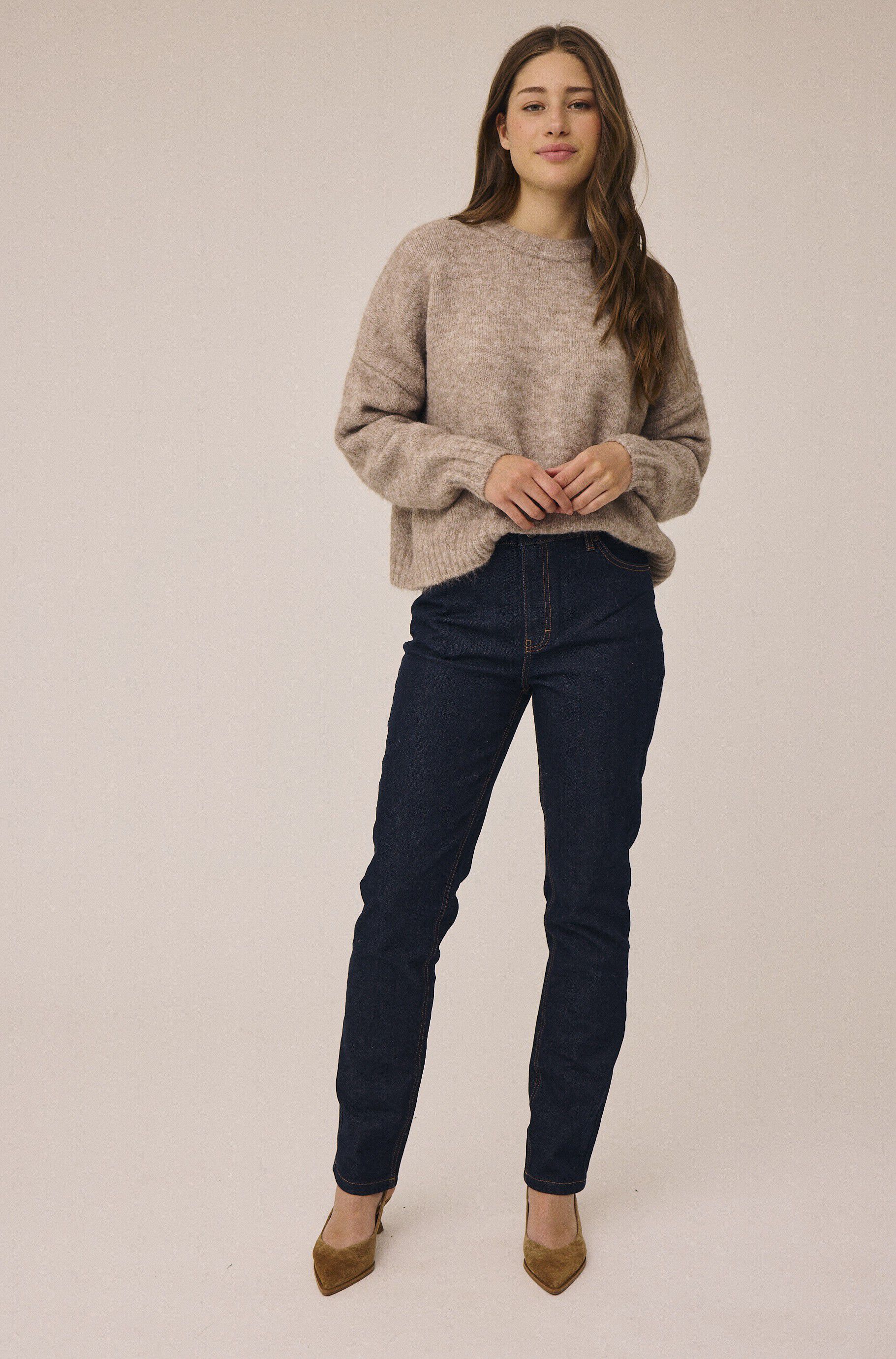 Cleo M129 Slim fit