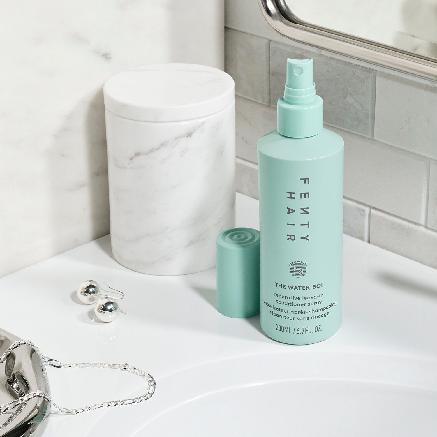 Water boi - leave in spray