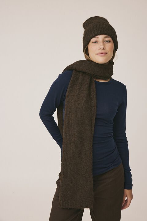 Evelyn 7 GRS Scarf