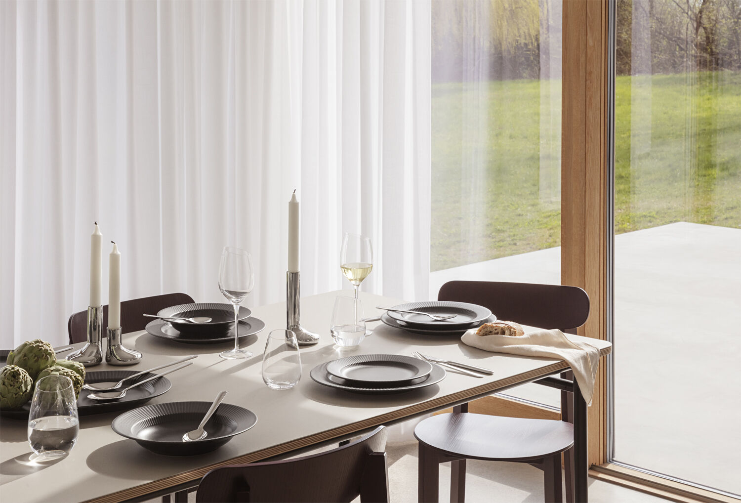 Legio Nova Dyb tallerken 22 cm Black - 4 stk