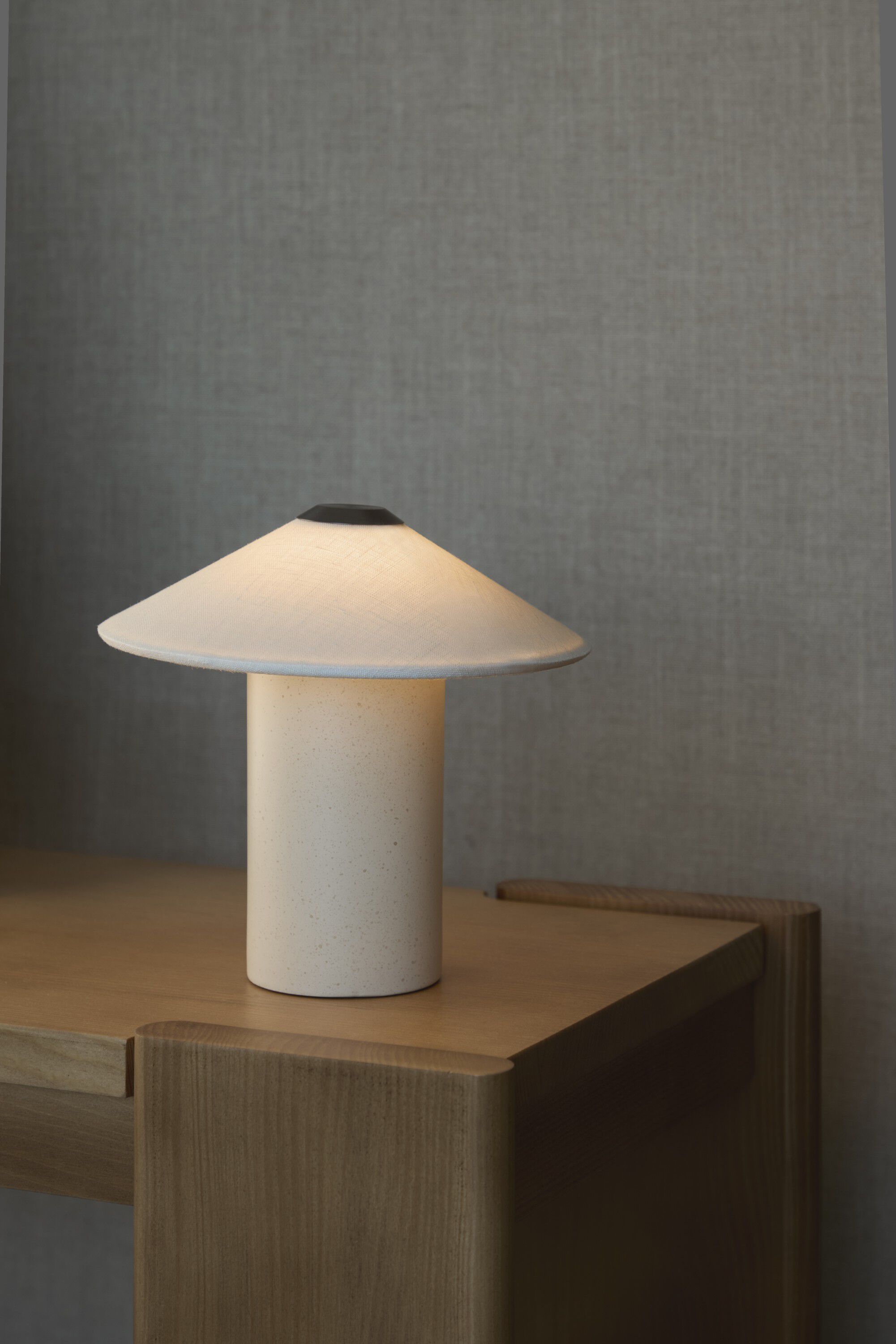 FUT� TABLE 180 PORTABLE