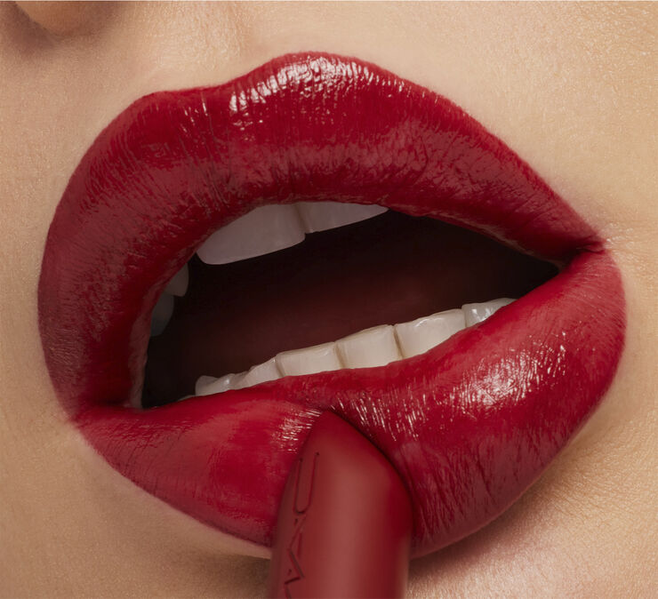 Mini Macximal Sleek Satin Lipstick