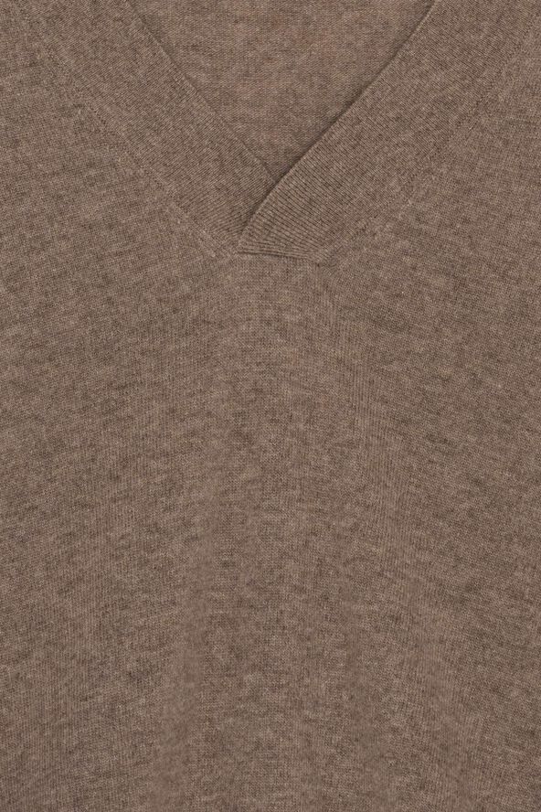 V-NECK SWEATER