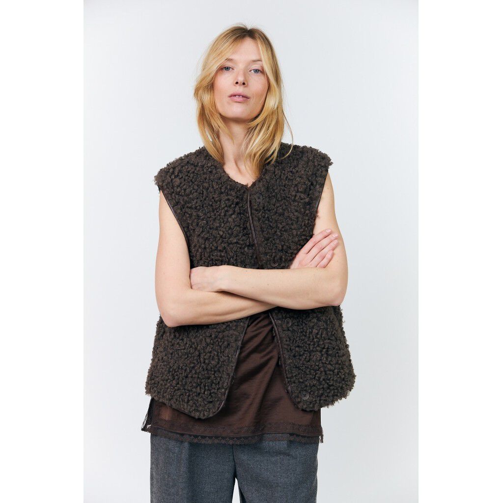 Vadall Vest Sl