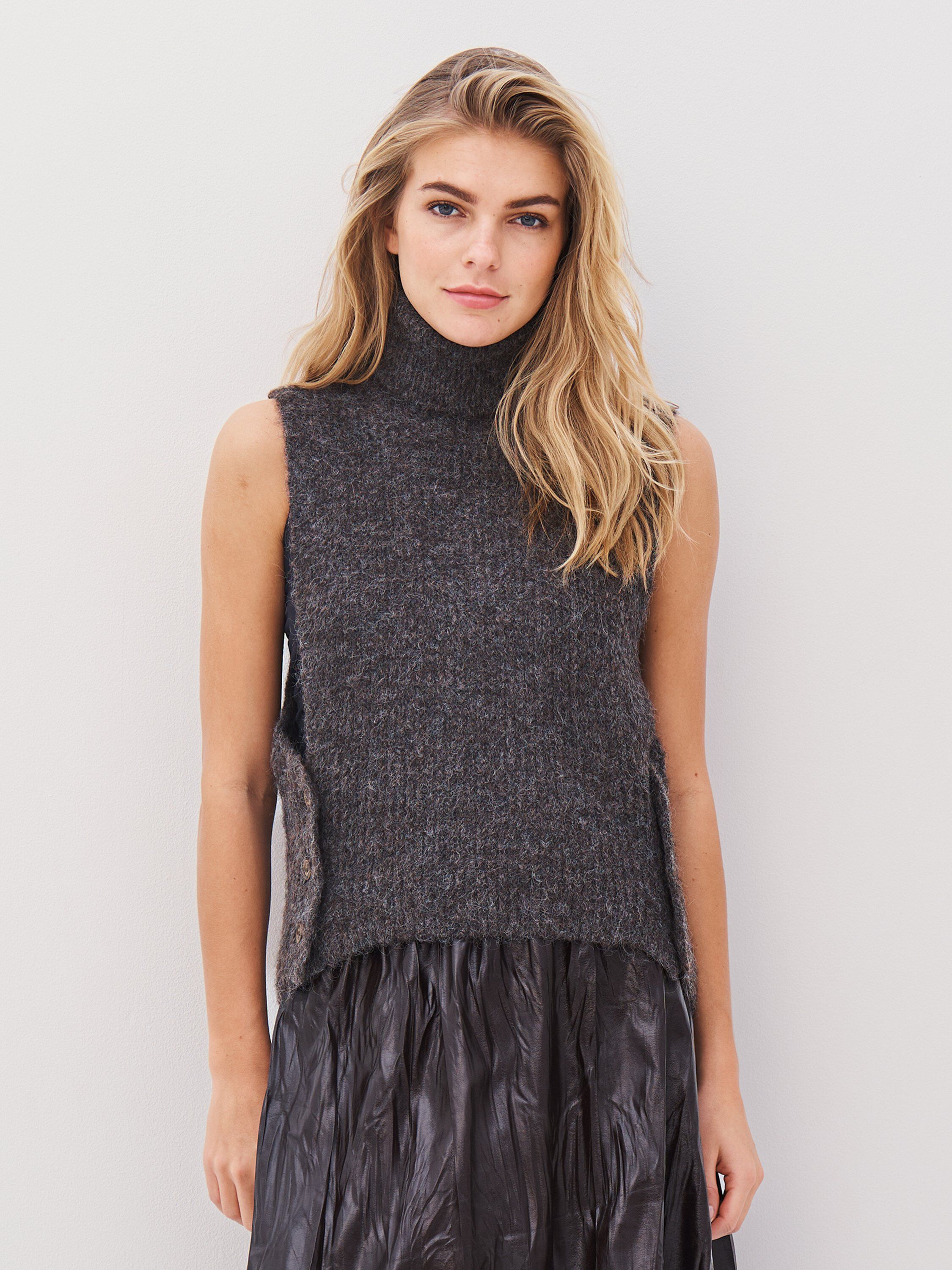Agnes Vest knit