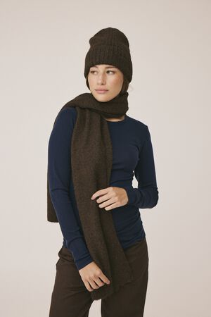Evelyn 7 GRS Scarf