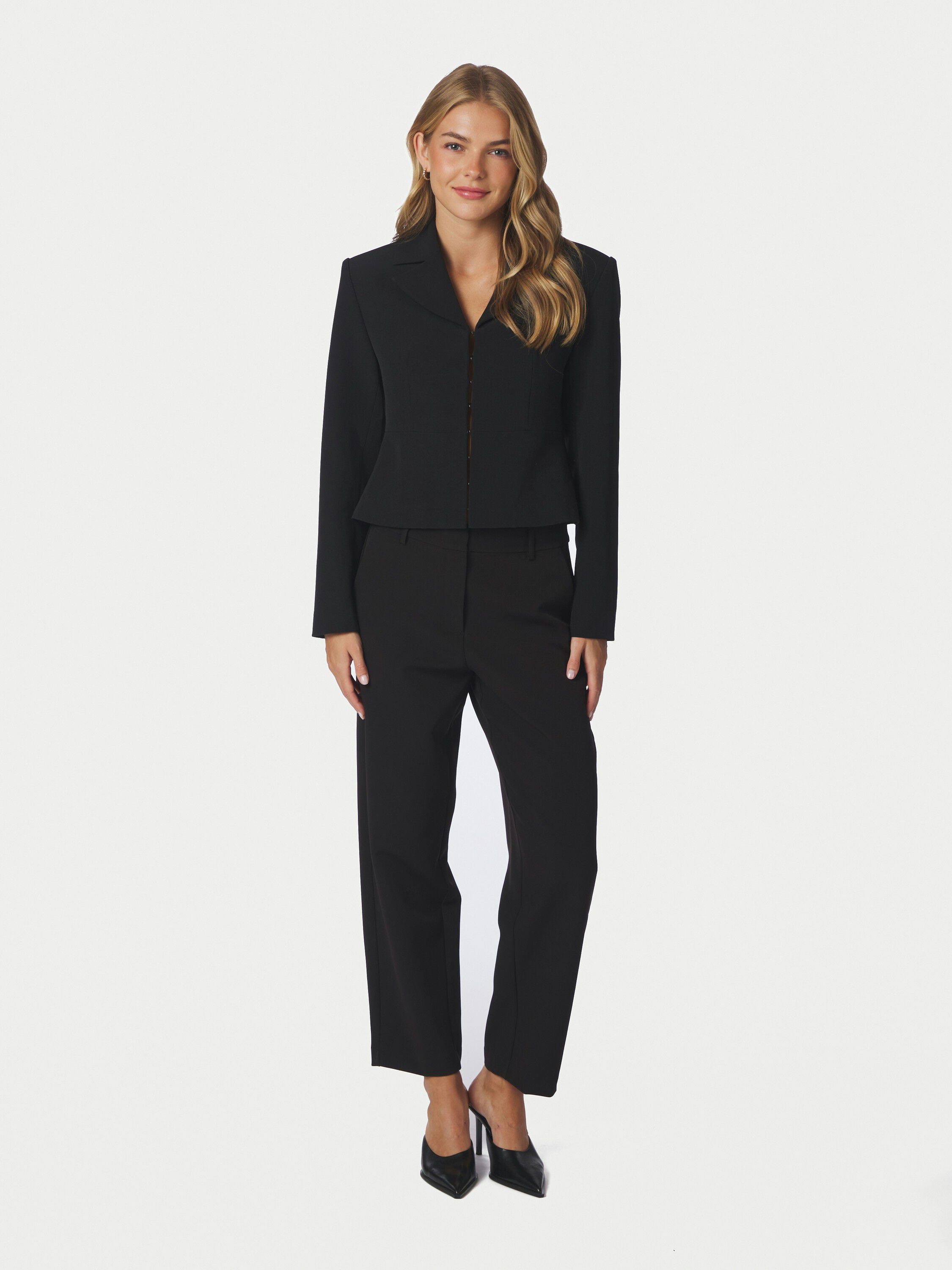 Gracia Suit Pants