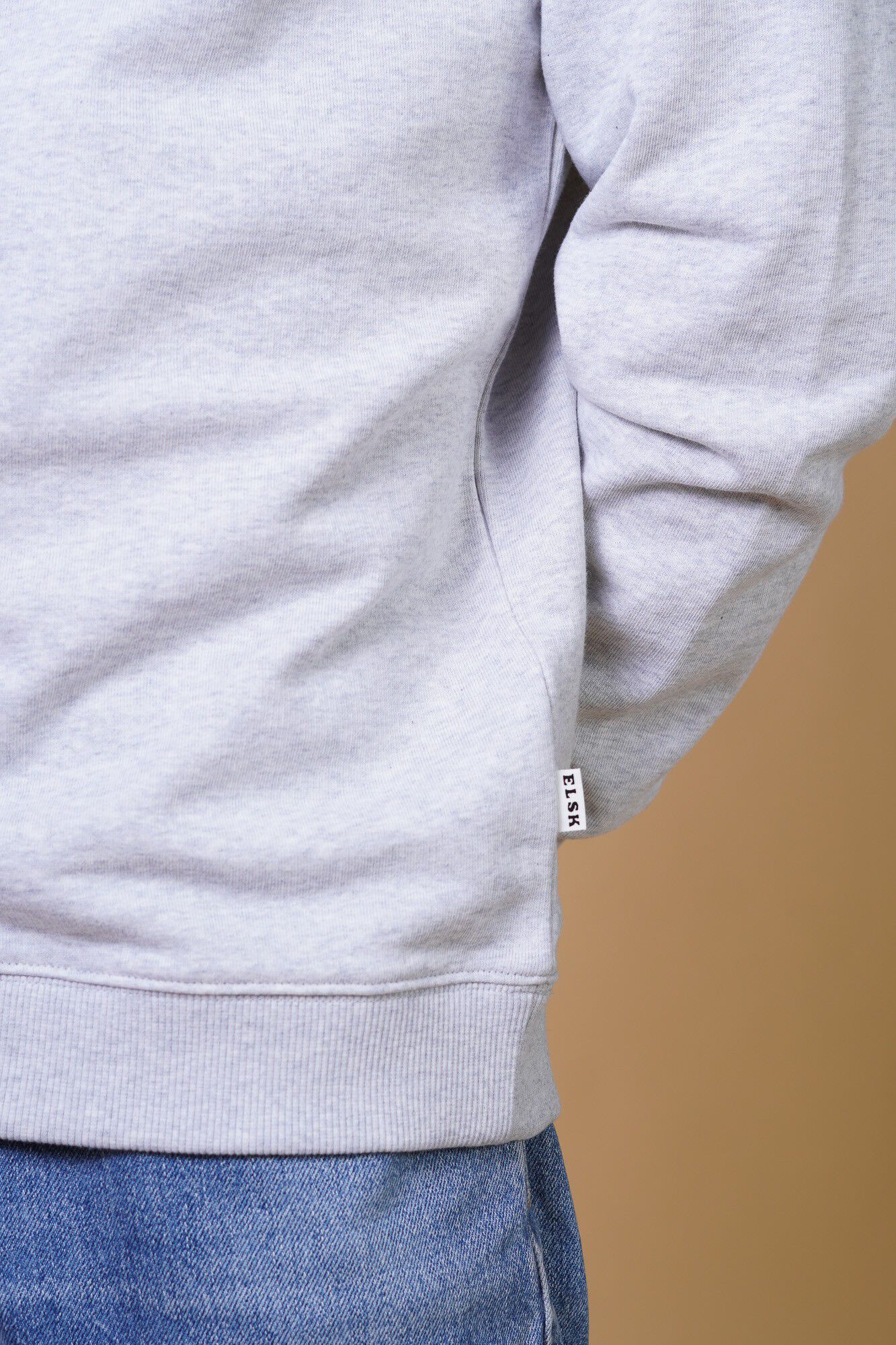 GLOBE MEN'S RAGLAN CREWNECK