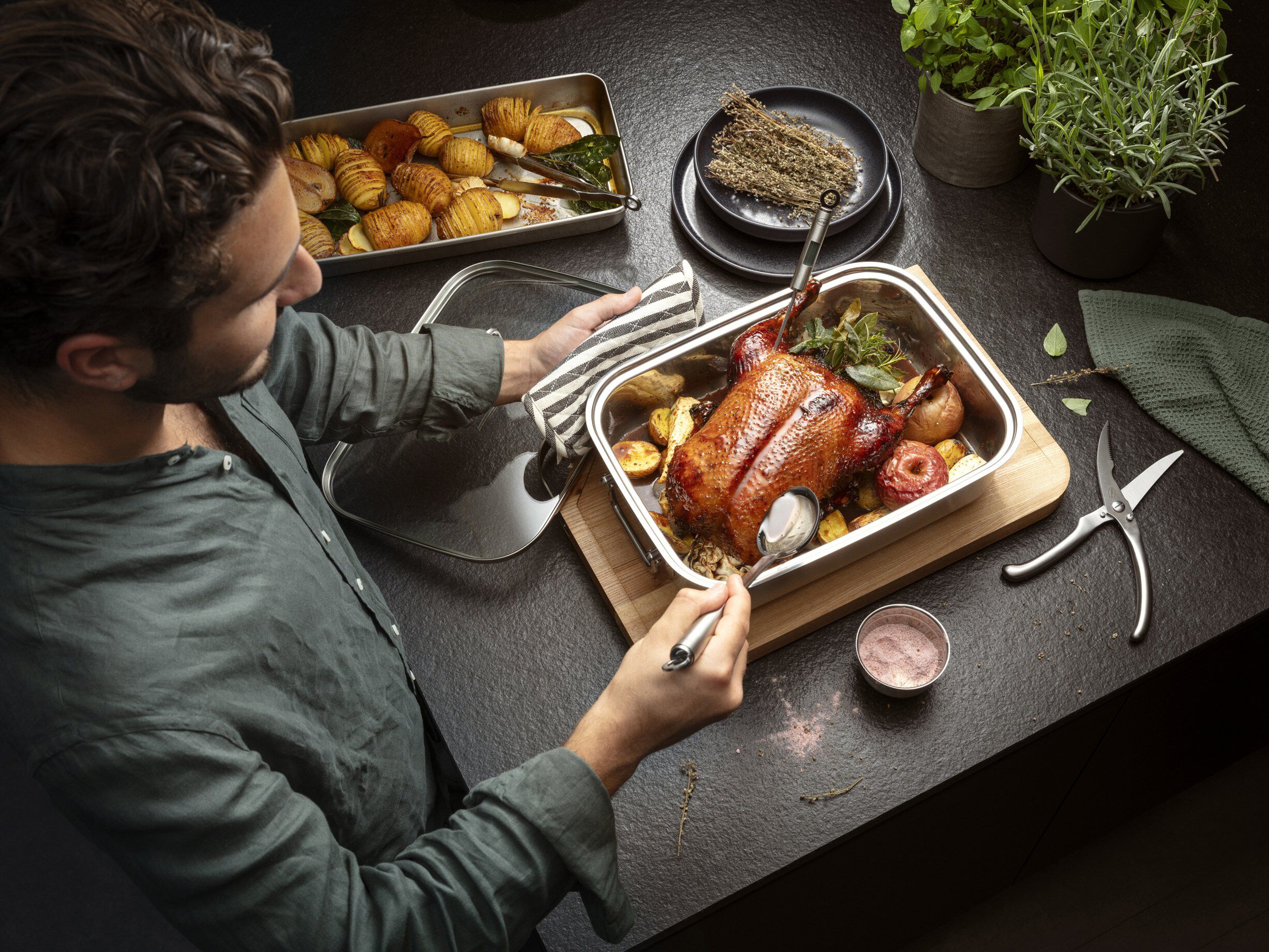 Fj&aelig;rkresaks 24 cm St&aring;l