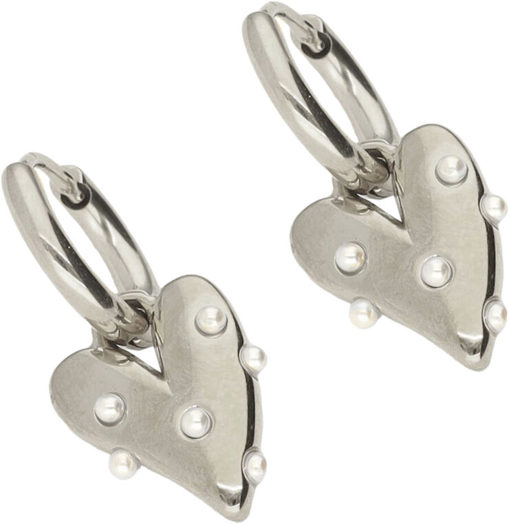 Small hoop earrings with heart & pearls