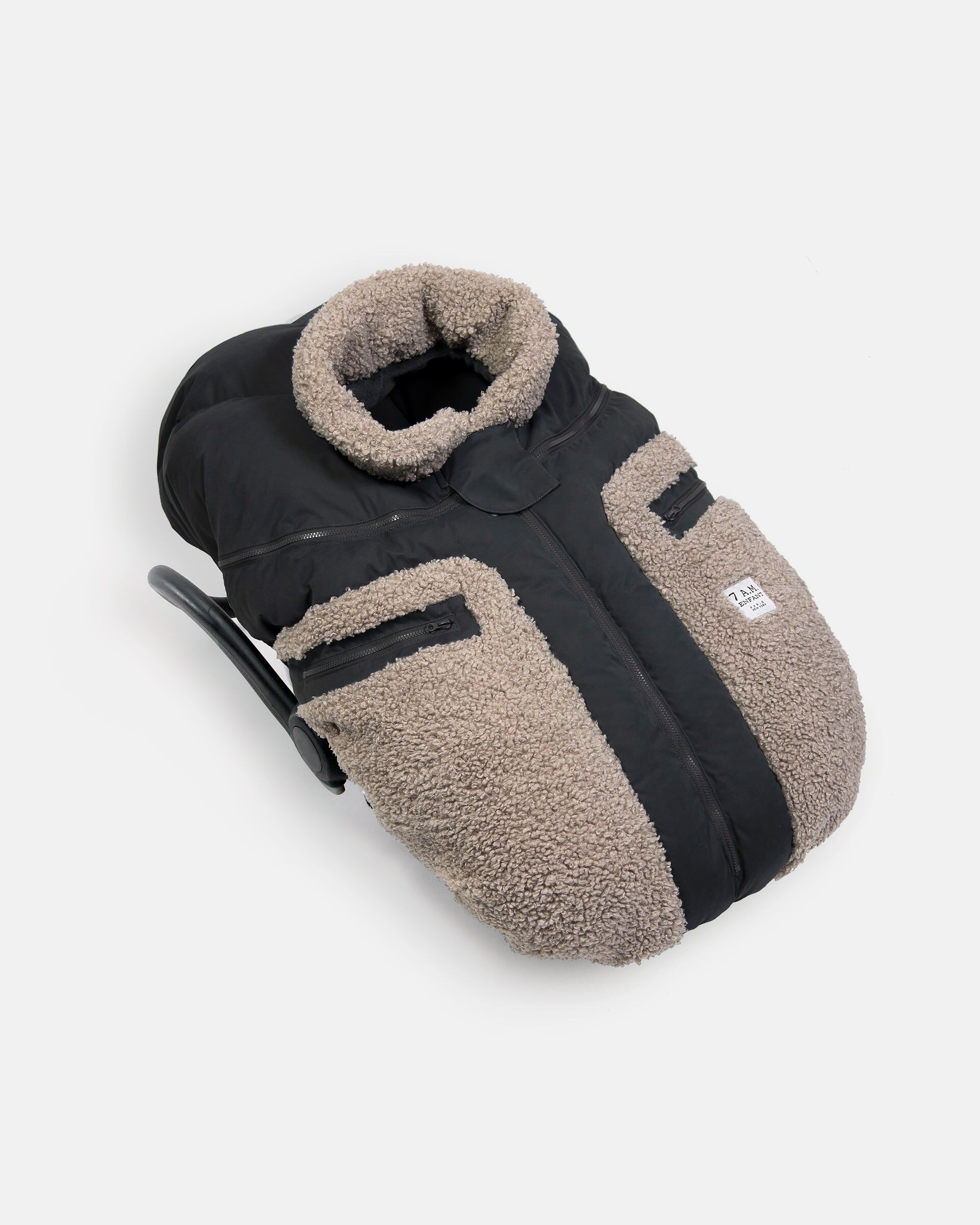 Car Seat Cocoon - Teddy Appliqu&eacute;