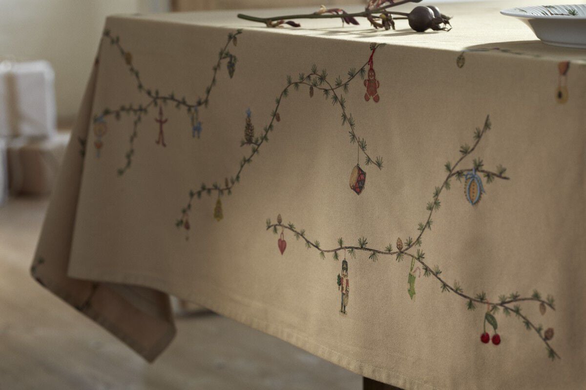 Hammersh&oslash;i Christmas Dug 150x320 cm sand