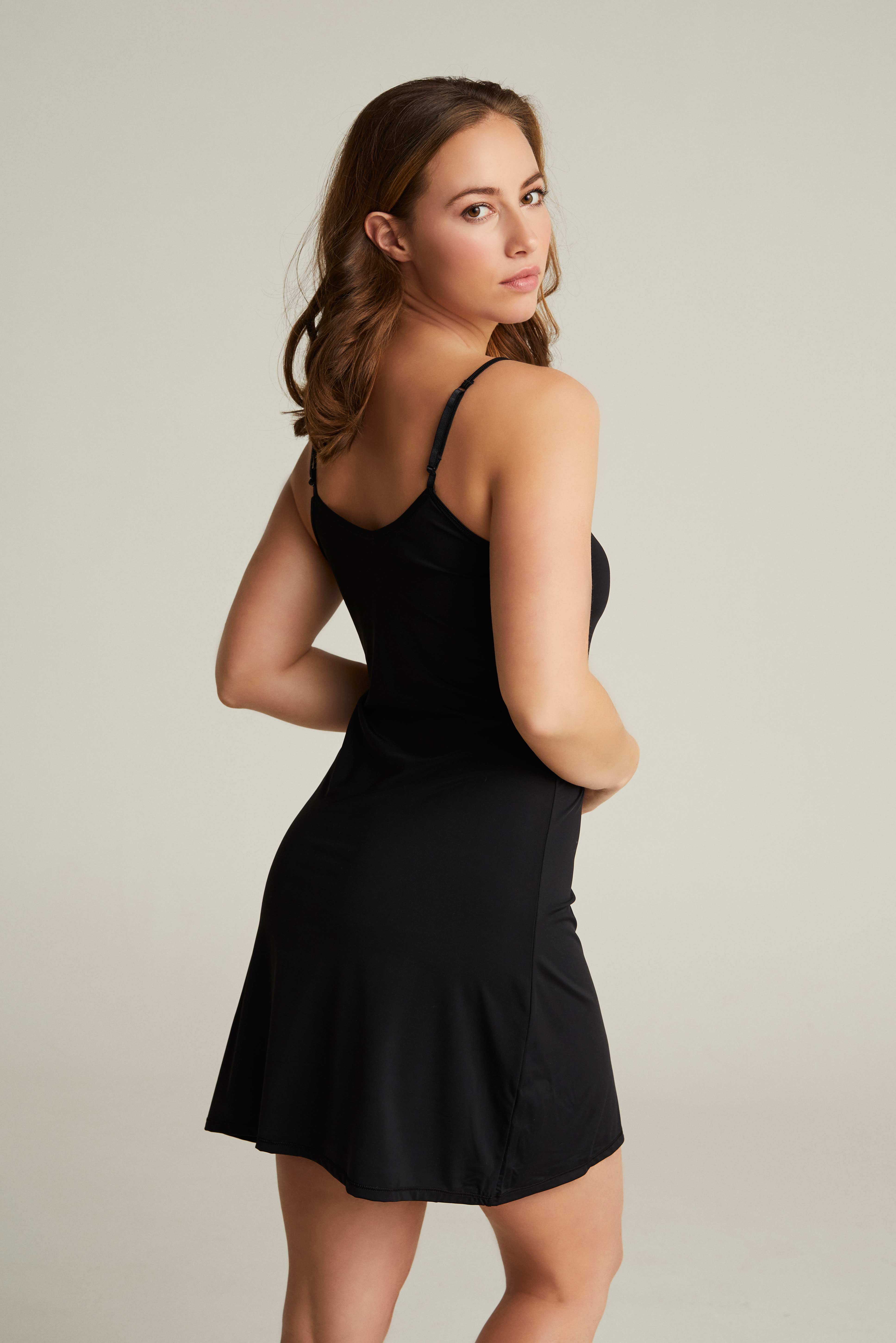 Underkjoler & neglisj&eacute;