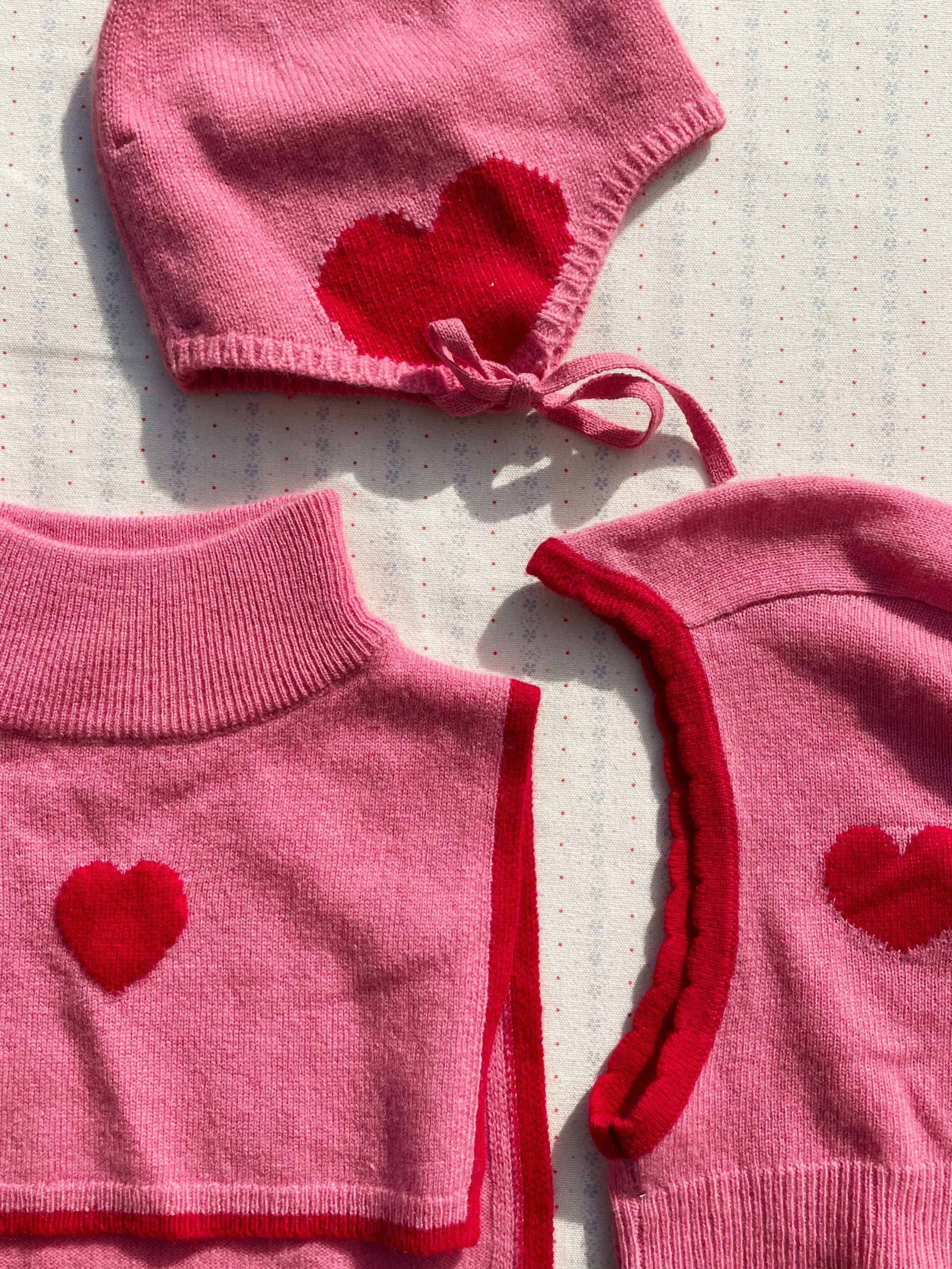 COLLETTE NECKWARMER