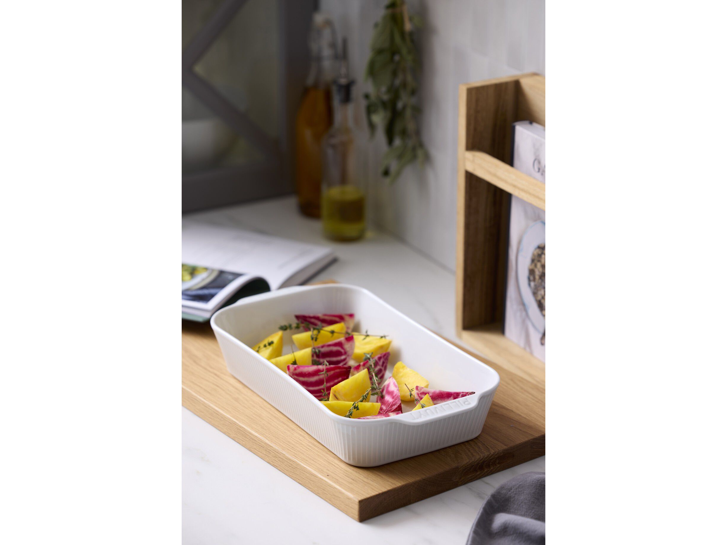 Fat dypt Pliss&eacute; 35 x 19 x 6 cm Hvit