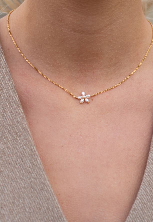 Pearl Signature Necklace