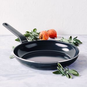 GP-ESSEN FBl Alu Perf-ind opn fry 30cm