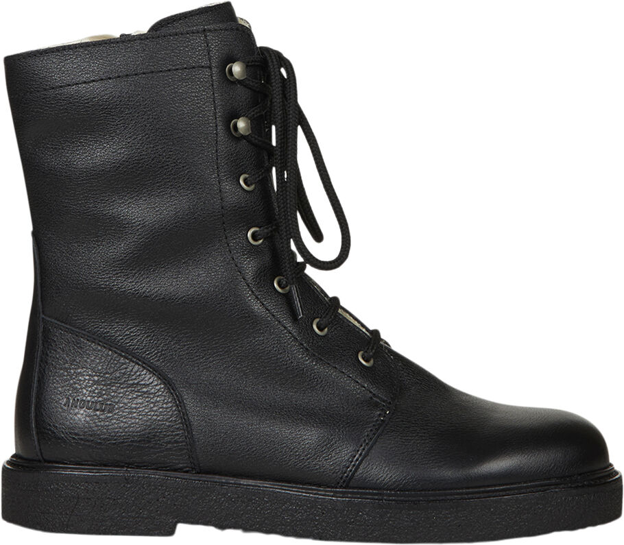 Sn&oslash;rest&oslash;vle med uldfoer, lynl&aring;s wid