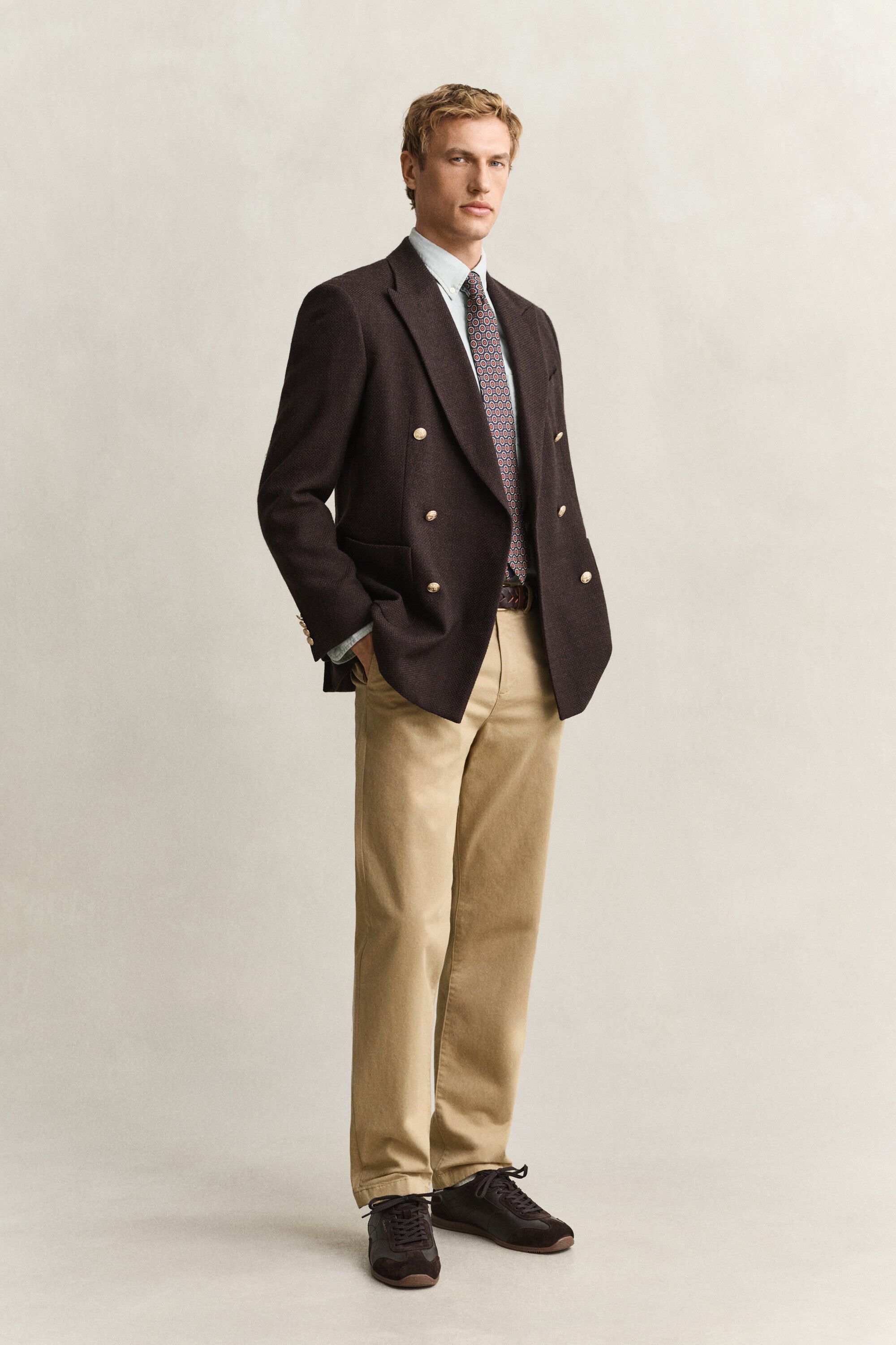 Classic Regular Chinos