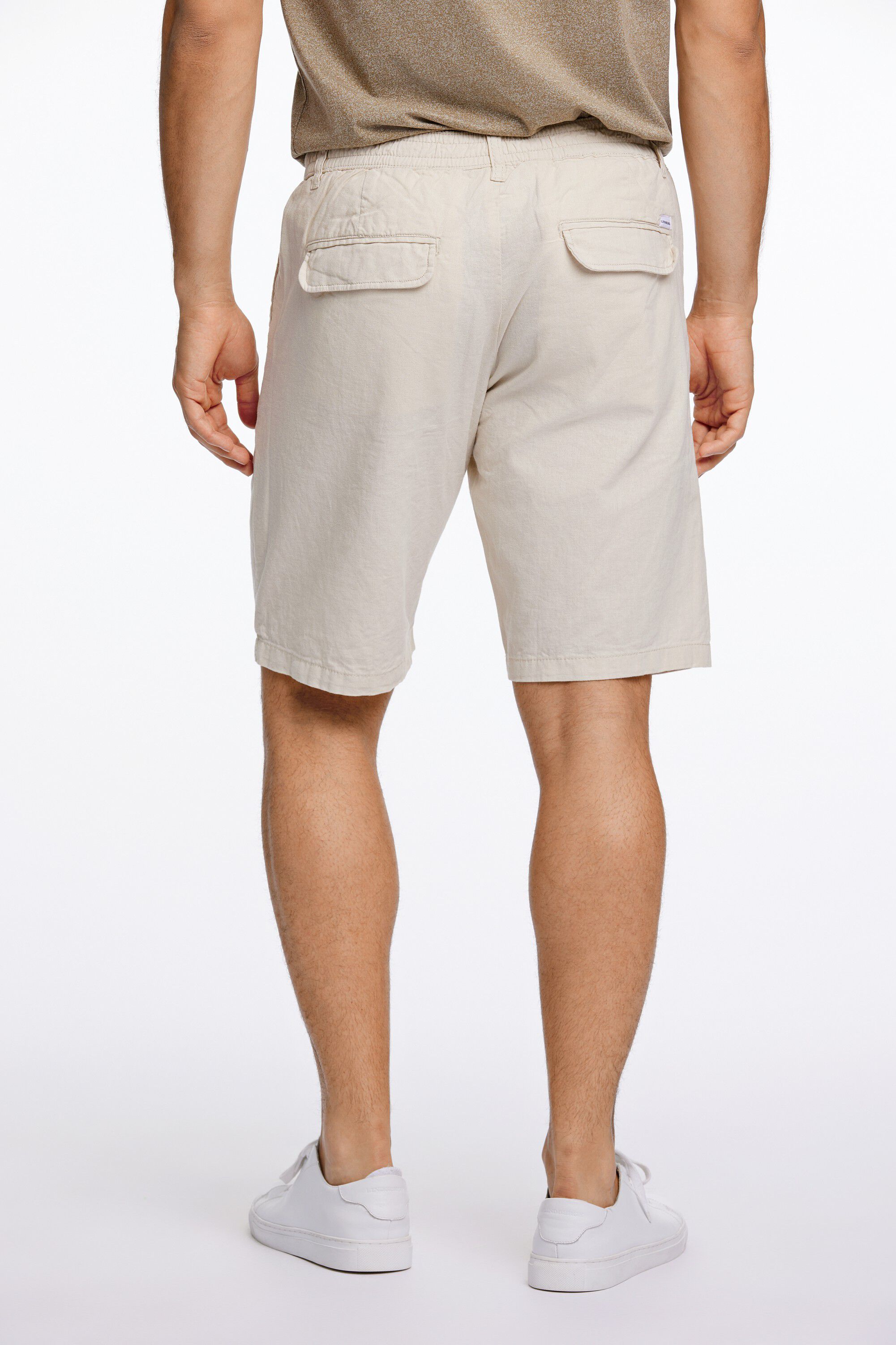Linen shorts