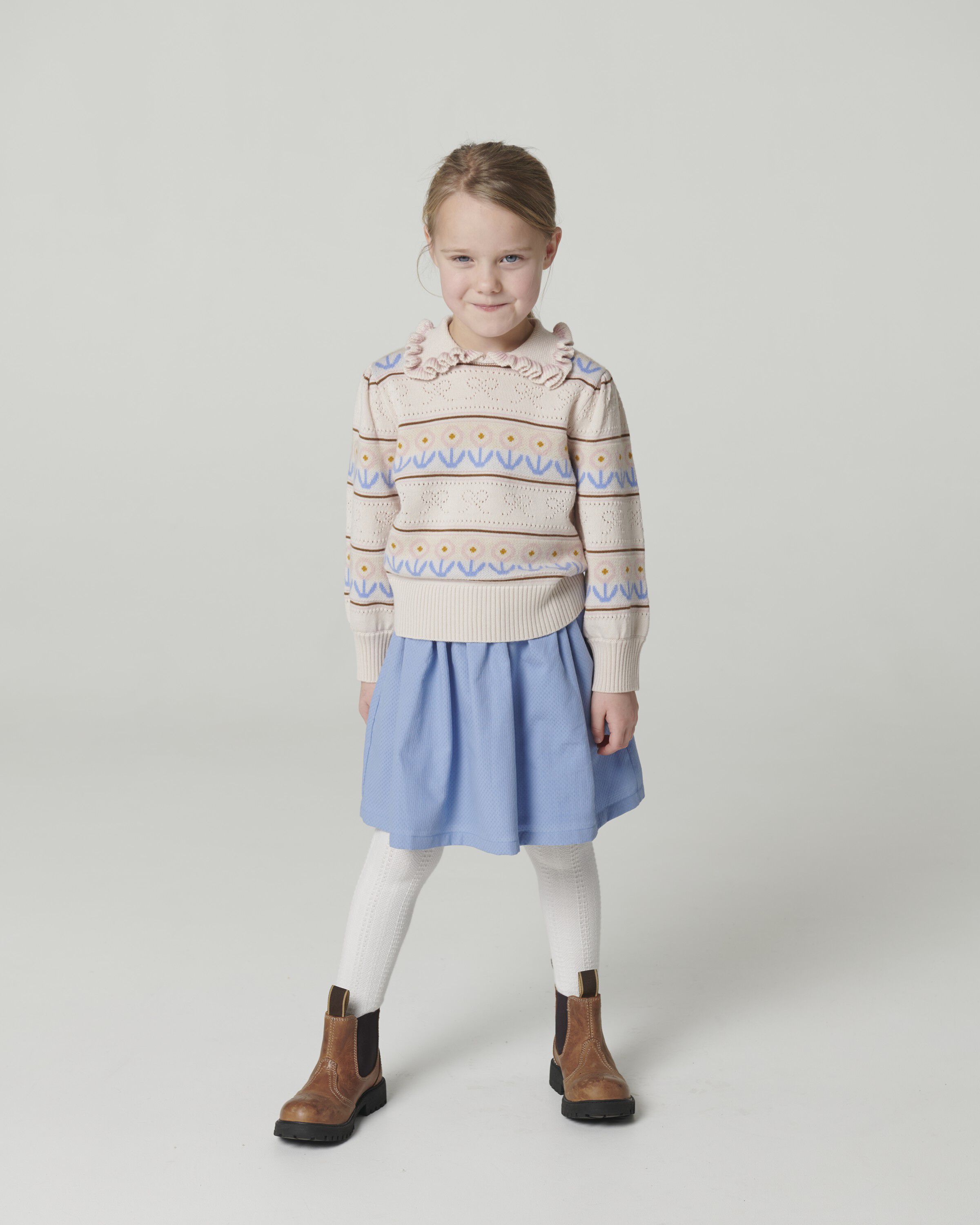 Knitted Collar Blouse w. Pointelle & Pattern