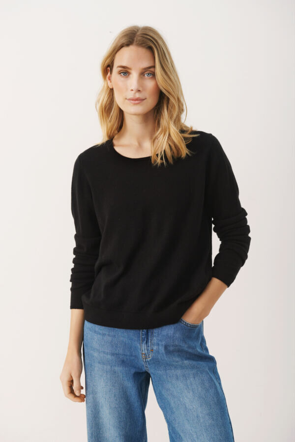 Adeline Pullover