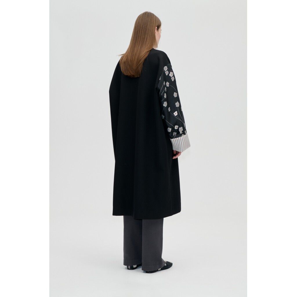 1499 Glitter Jacquard / Twill Mix, Bell Sleeve Coat