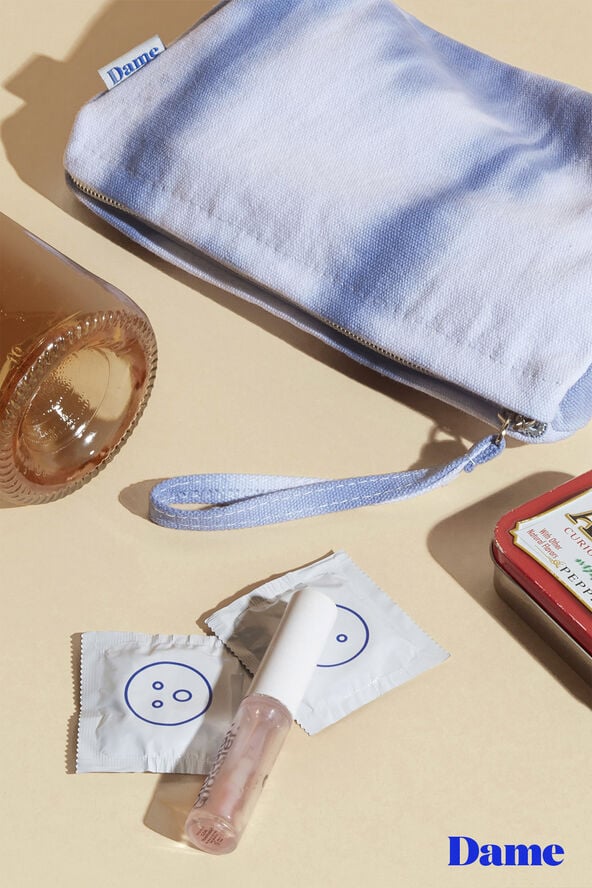 DAME PRODUCTS - STASH TOY POUCH SKY