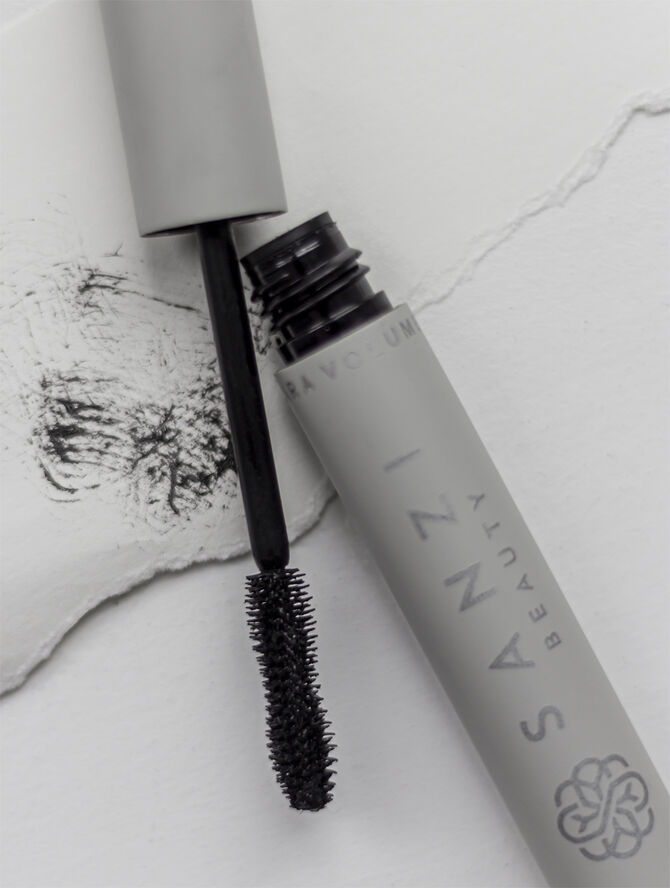 Mascara Volume & Curl-Black With Eyelash Serum