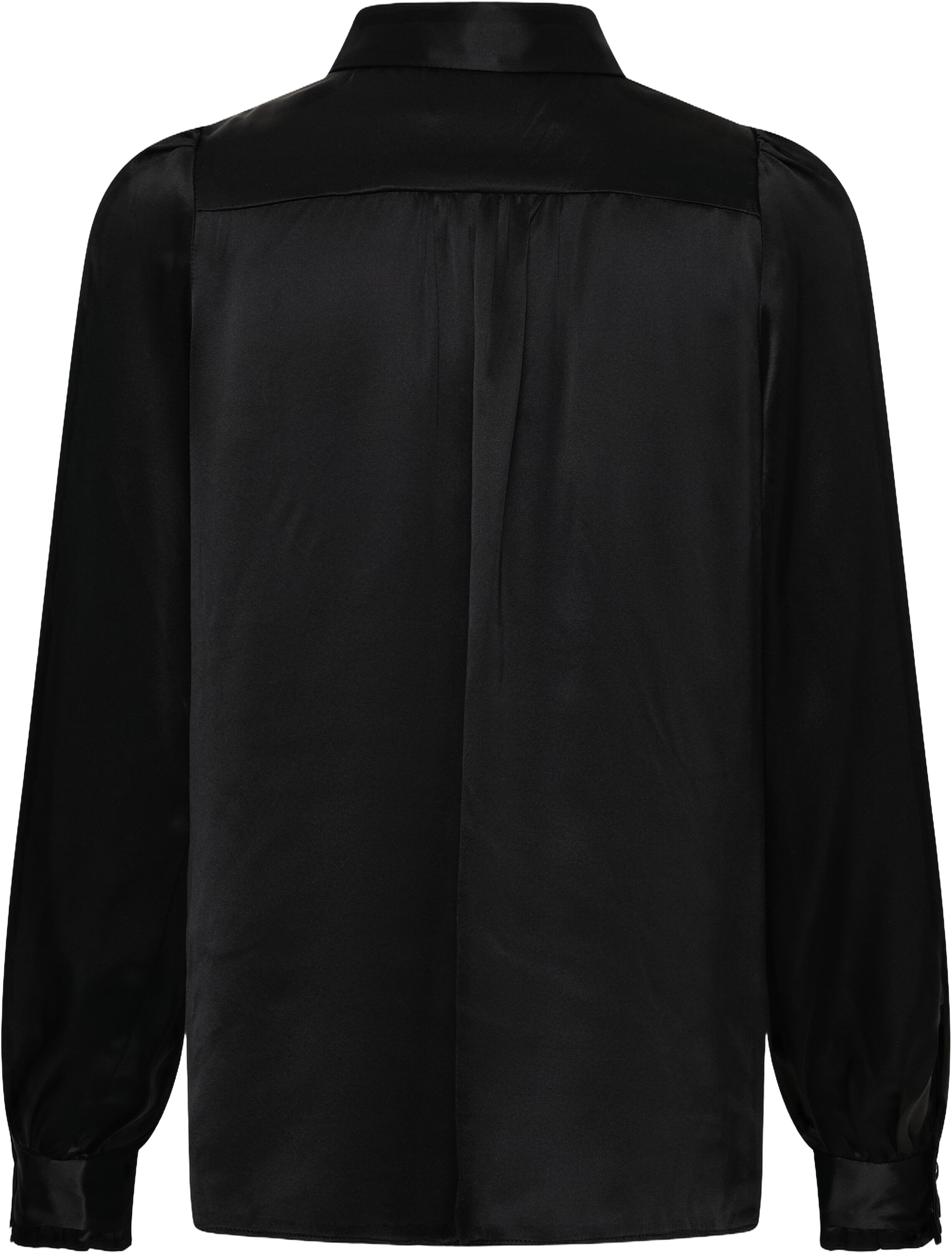 DavilaIW Premium Shirt