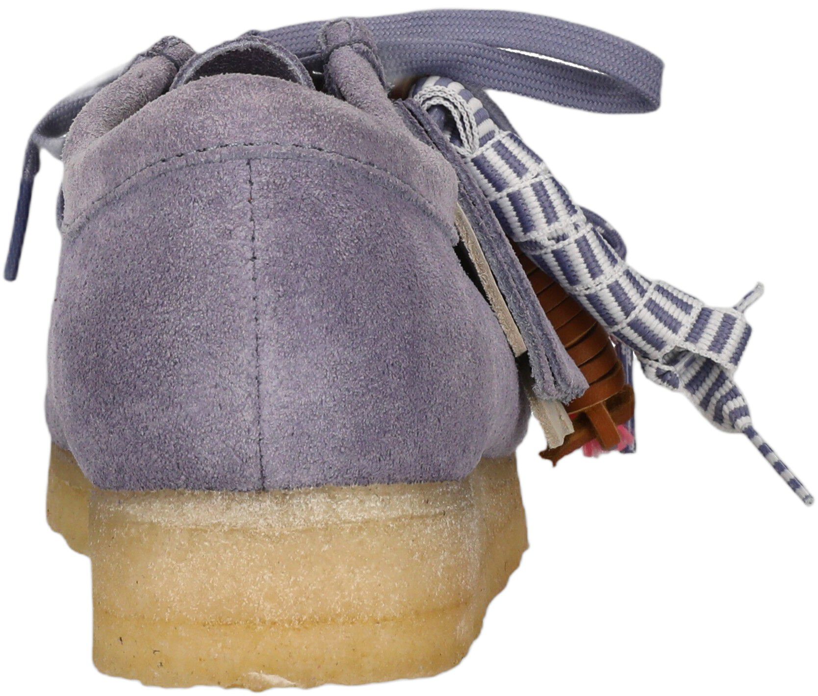 Wallabee. D