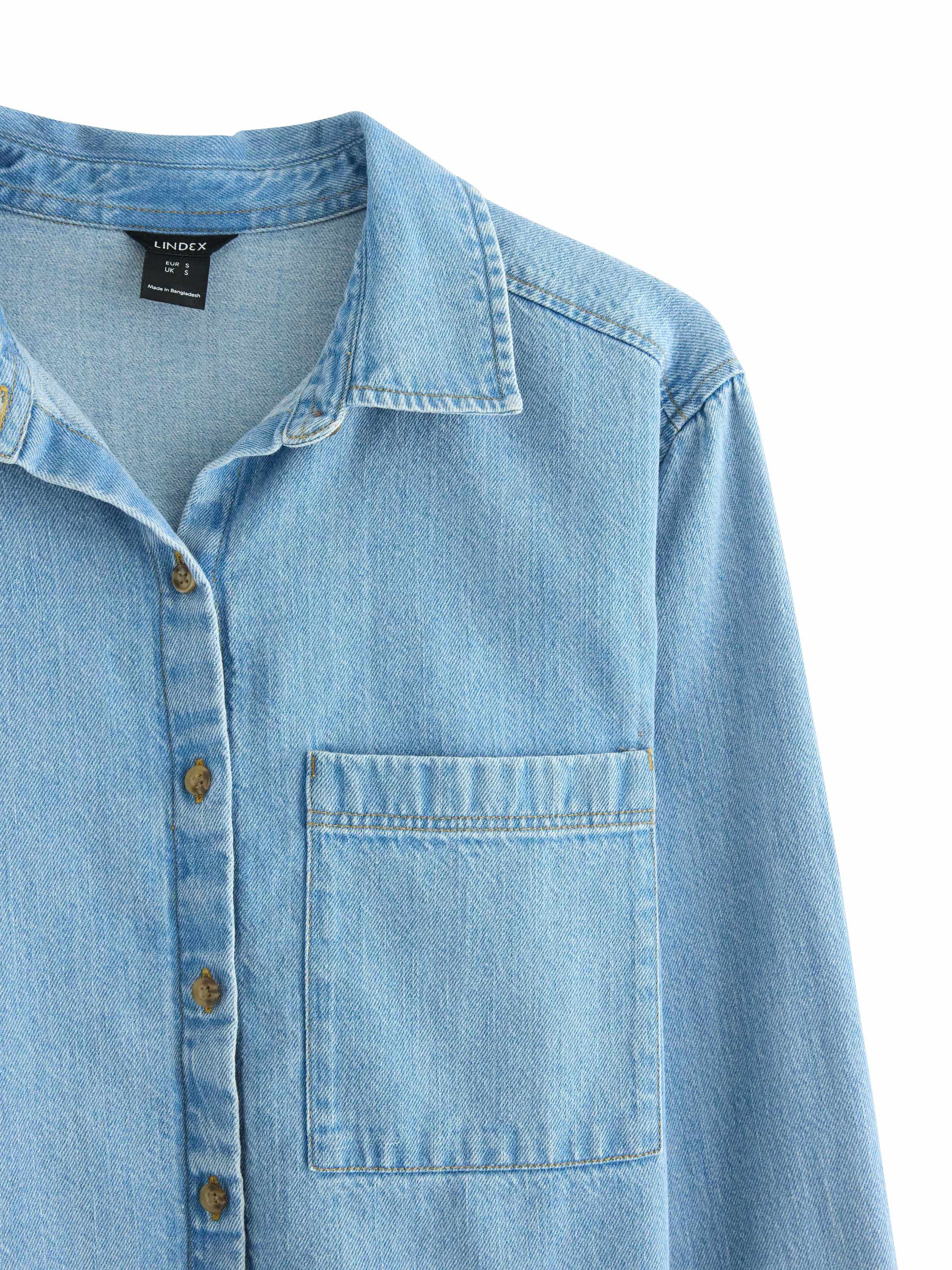 Klassisk denimskjorte med lange erm