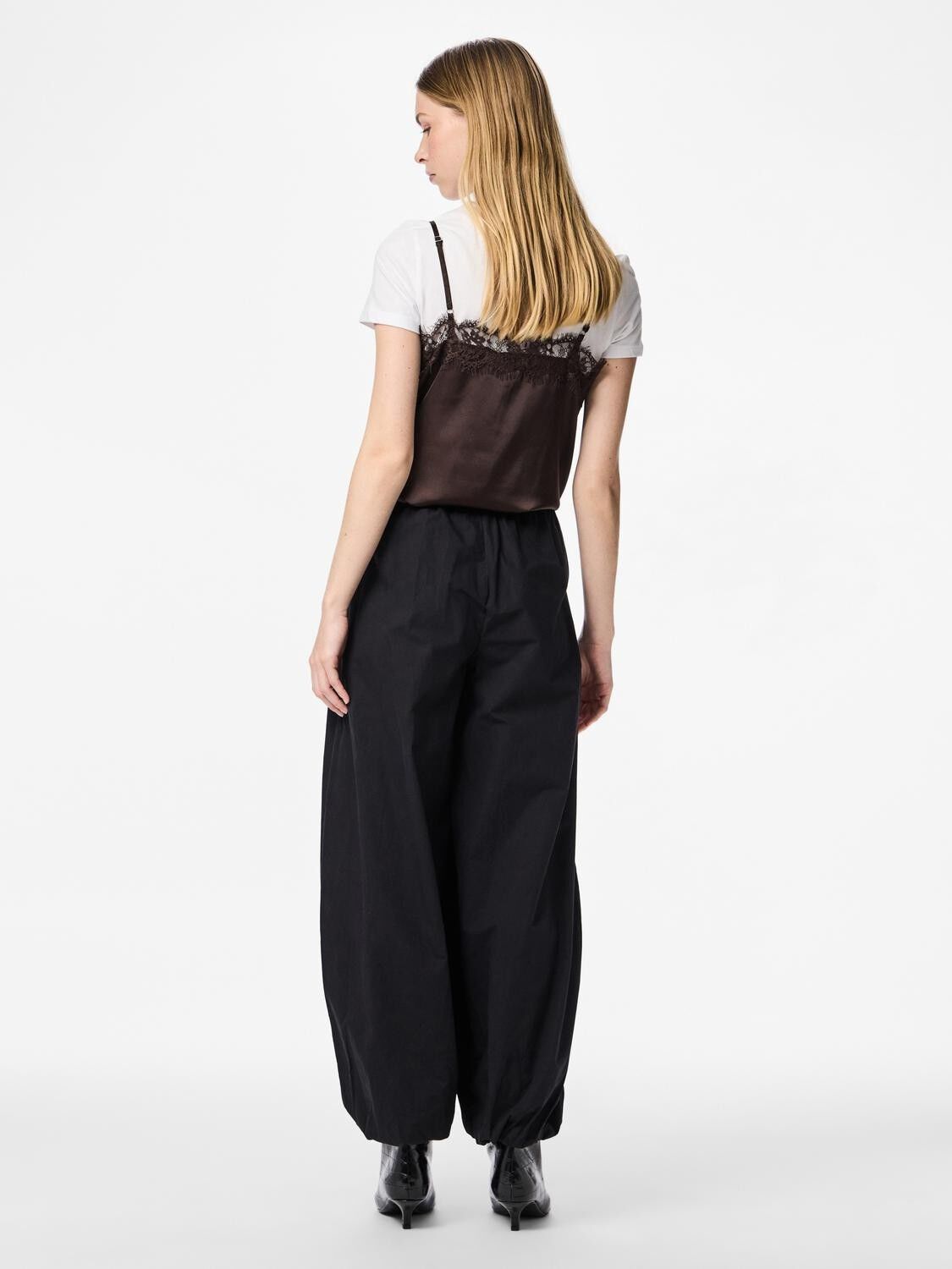 PCBELLA MW BALLOON WVN PANTS D2D