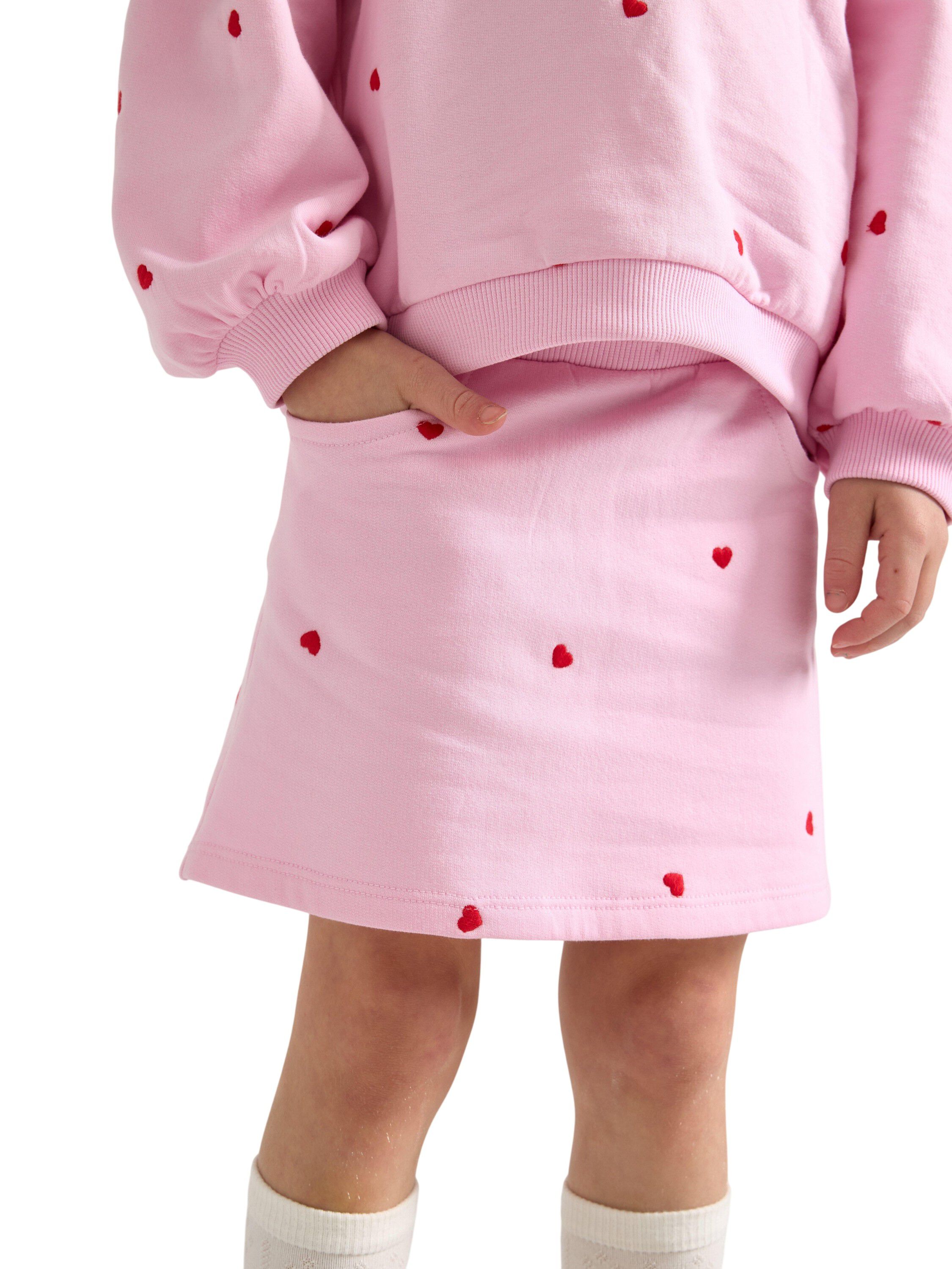 Skirt in sweatshirt fabric with emb