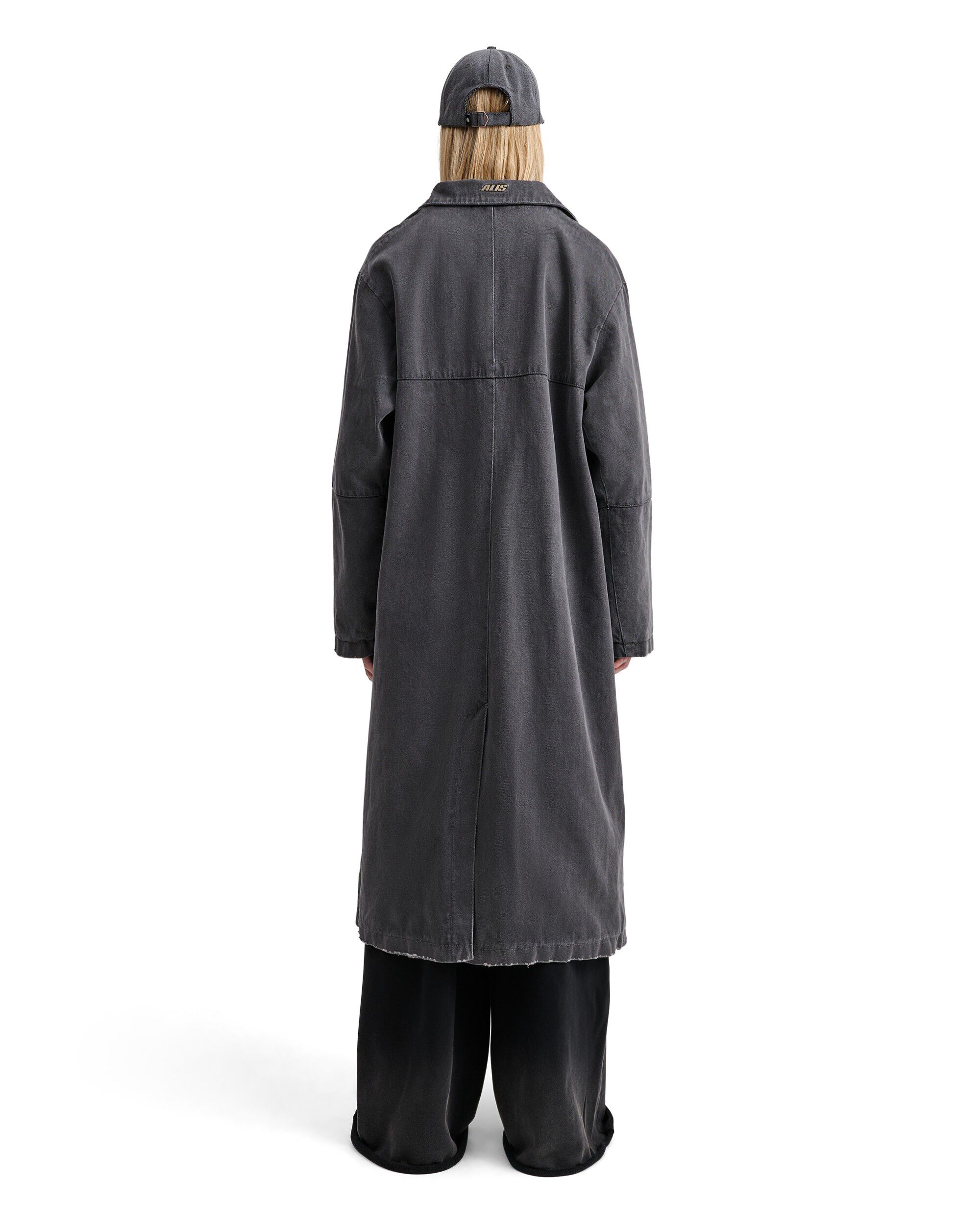 KOSTON CAP W/ EMBROIDERY & LAYERED SHADE